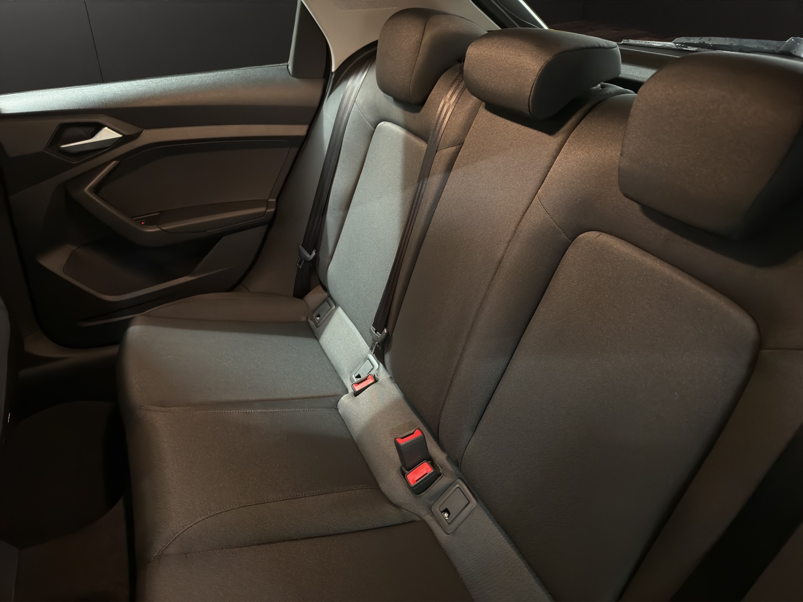AUDI A1 Sportback 30 TFSI Attraction S-tronic-image-10