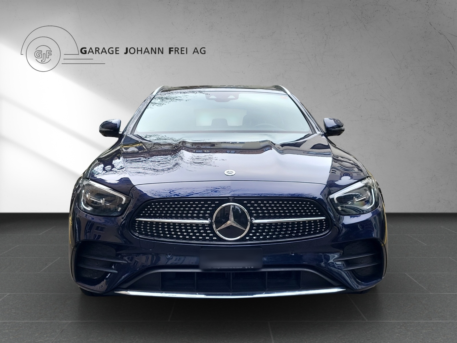 MERCEDES-BENZ E 300 de T 4M AMG-image-6