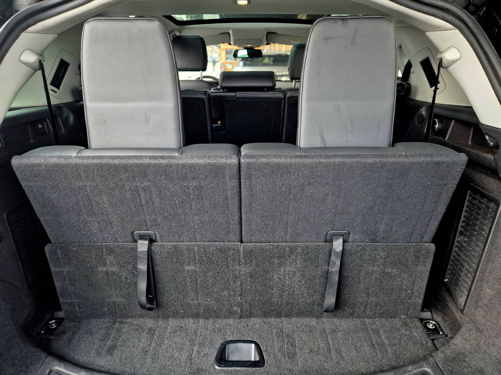 LAND ROVER Discovery Sport 2.0 TD4 180 HSE-image-15