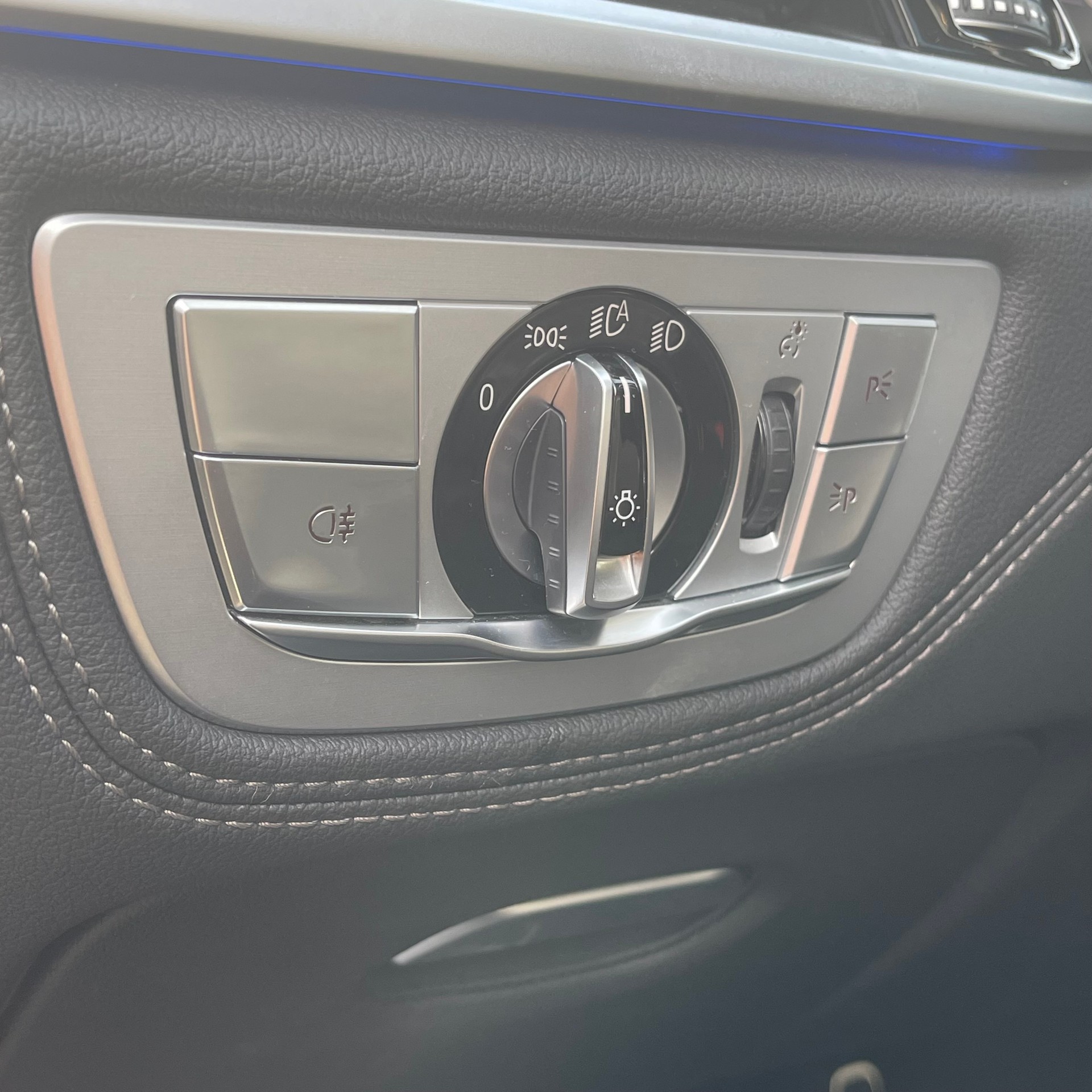 BMW 730Ld xDrive M Sport Steptronic-image-44