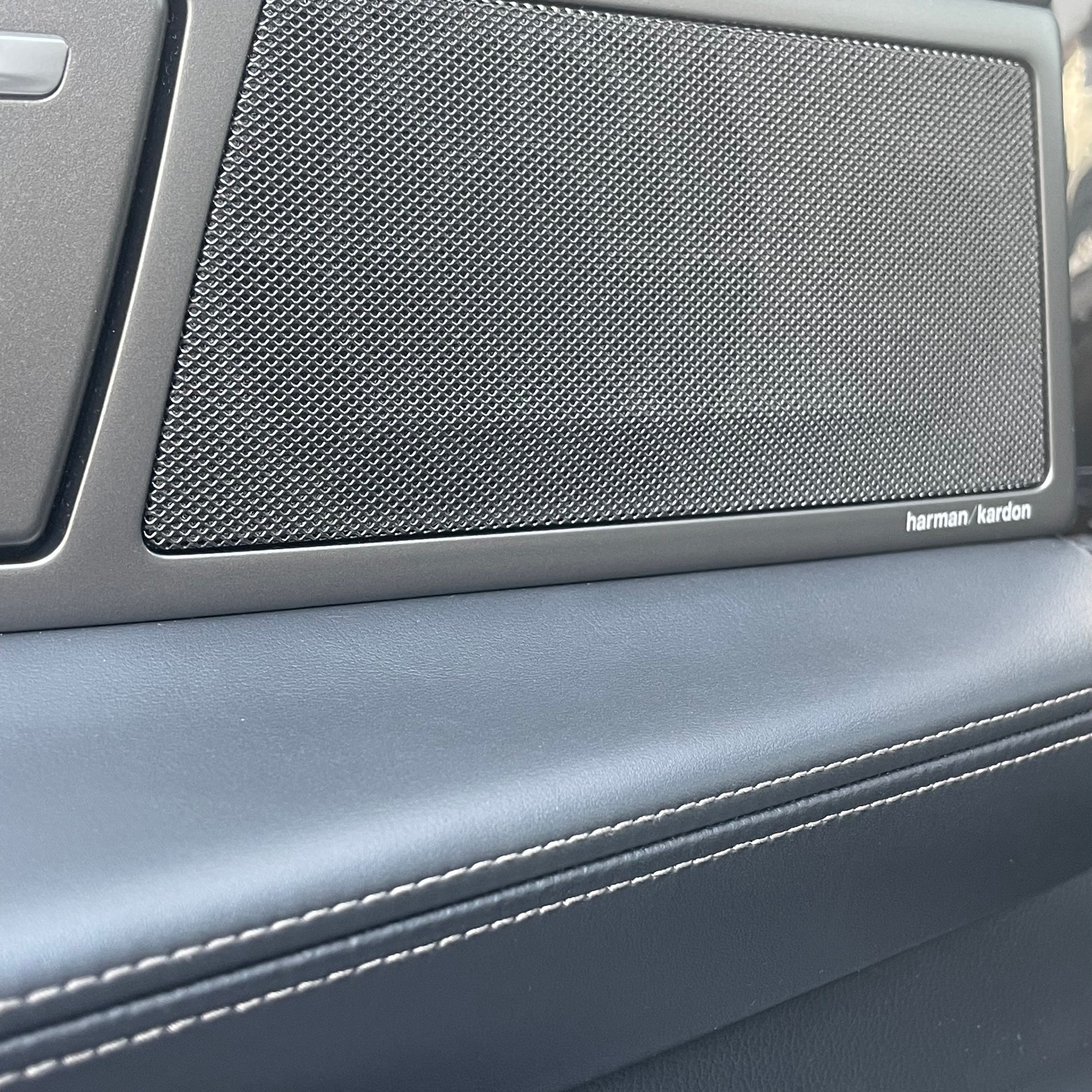 BMW 730Ld xDrive M Sport Steptronic-image-47