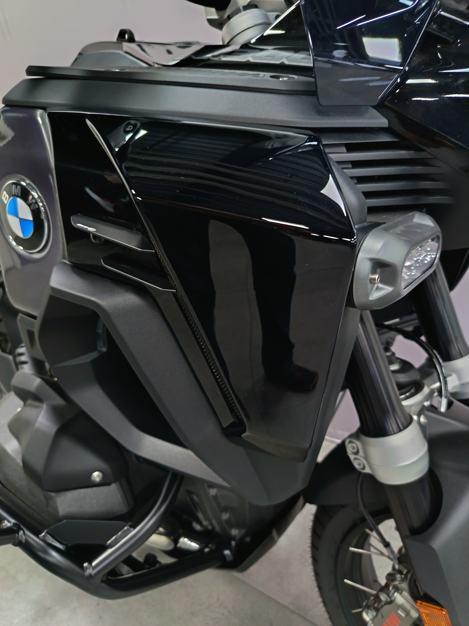 BMW R 1300 GS Adventure ASA *** Leasing 3.9% ***-image-11