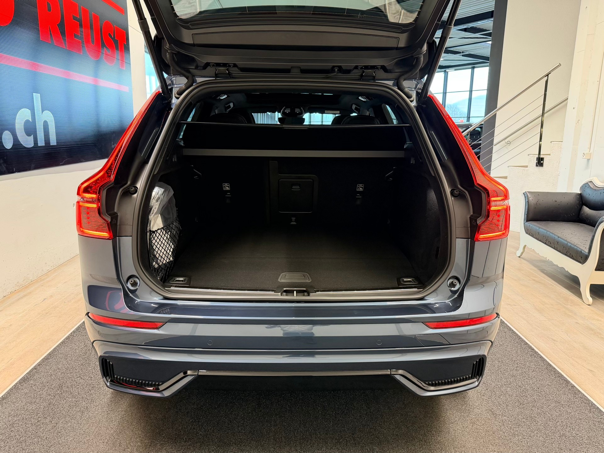 VOLVO XC60 T8 eAWD PluginHybrid Black Ed. Ultra Geartronic-image-7