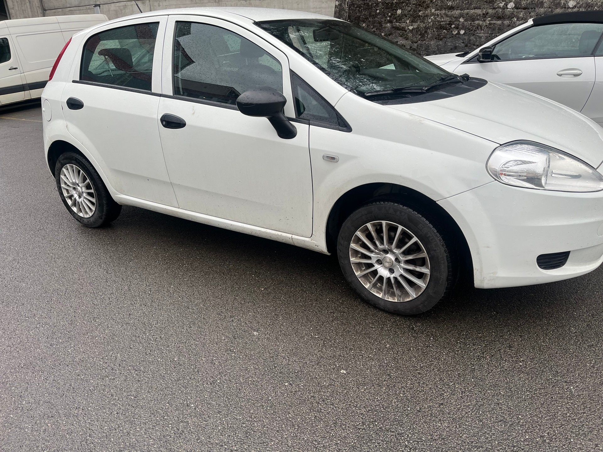 FIAT Punto 1.2 Pop-image-1
