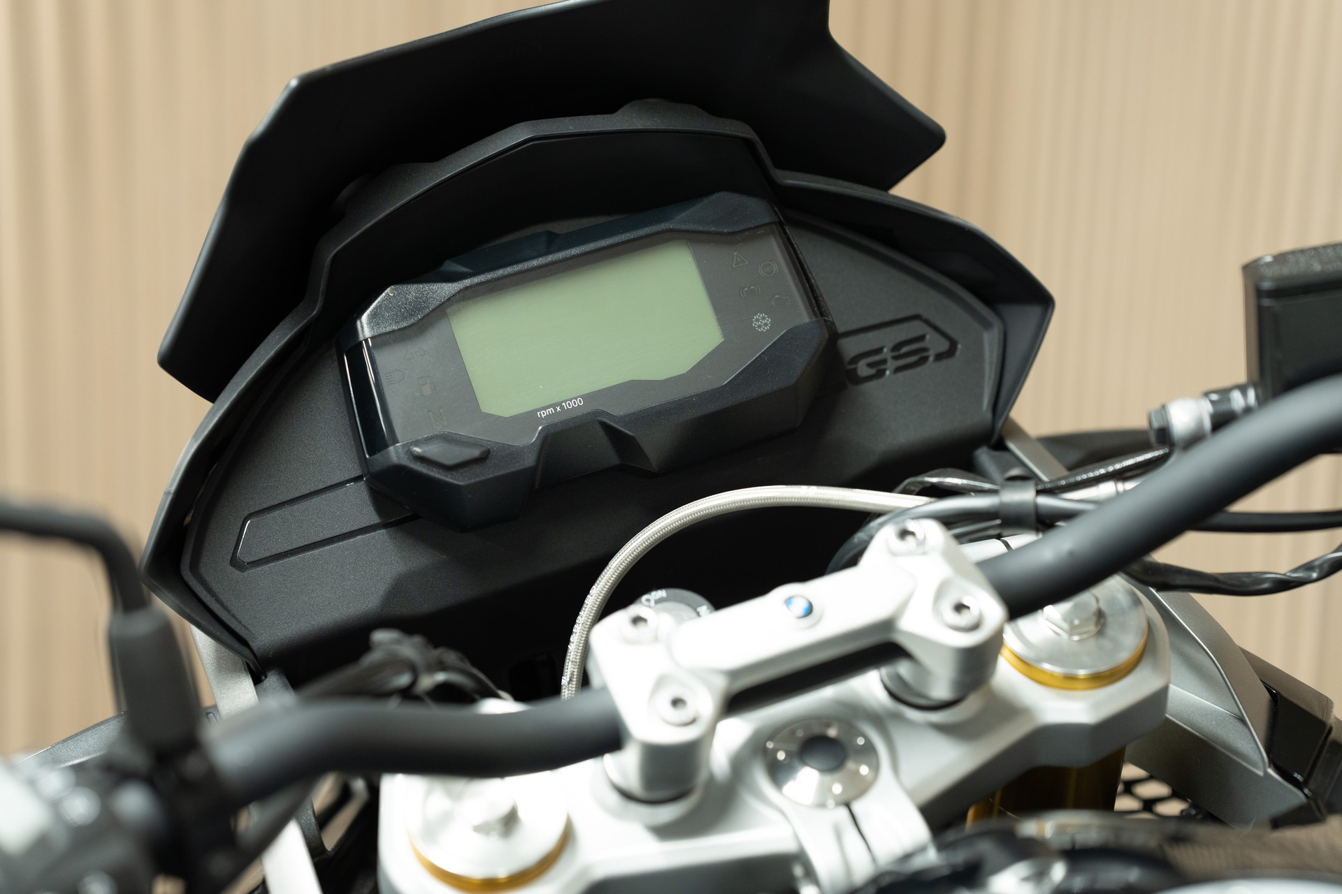 BMW G 310 GS-showroom-element-2