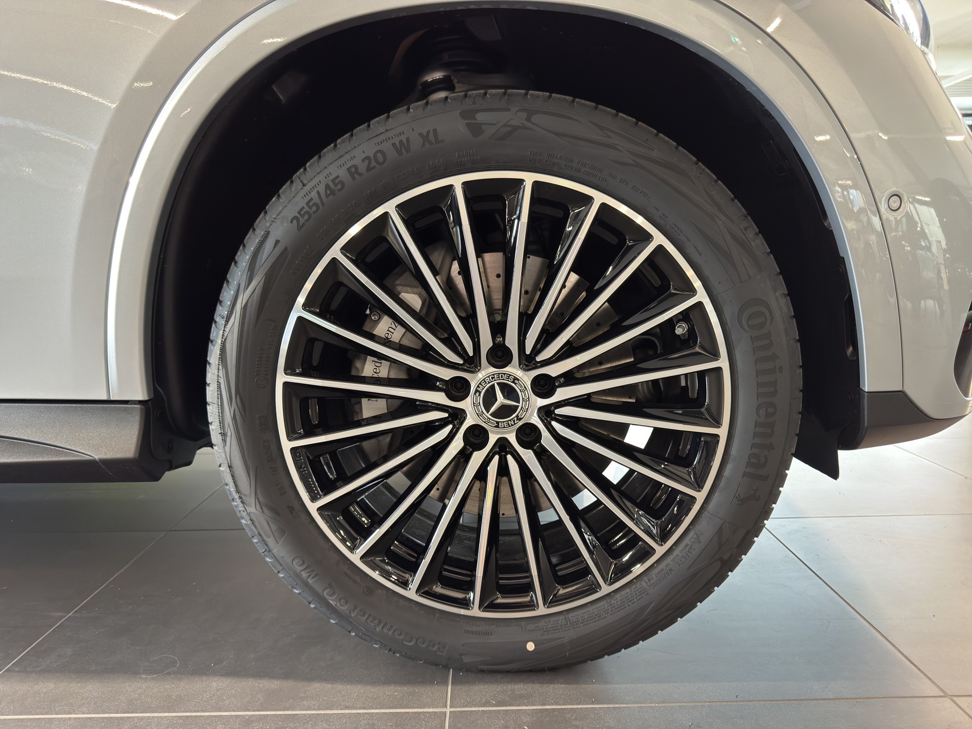 MERCEDES-BENZ GLC 220 d 4Matic 9G-Tronic-image-6