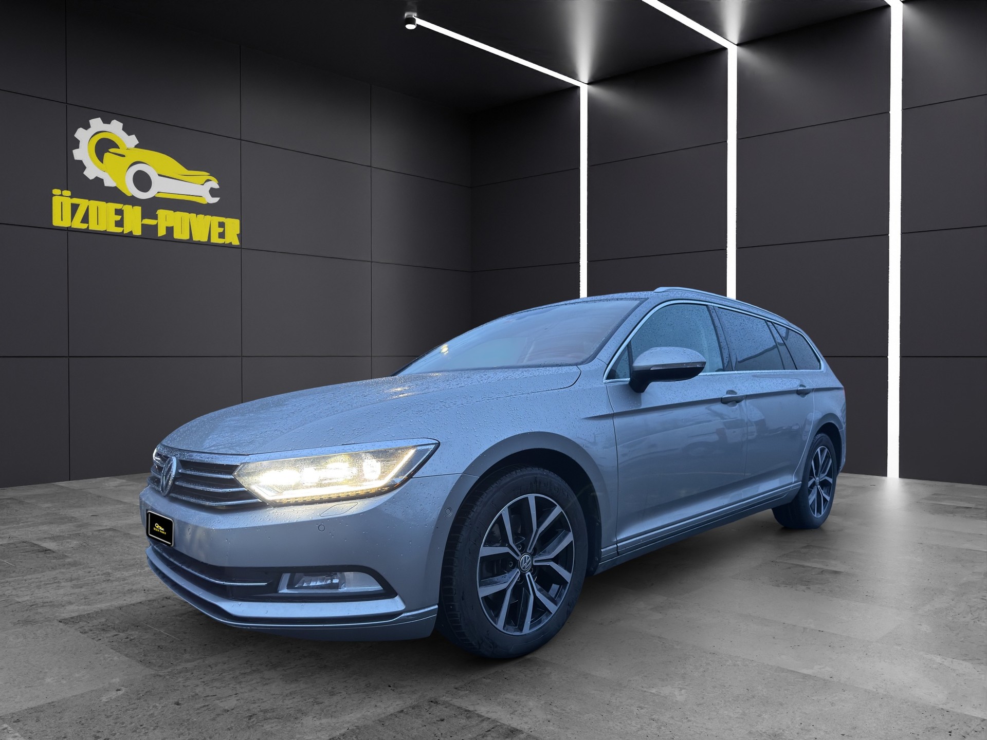 VW Passat Variant *RESERVIERT* 2.0 TDI BMT Highline DSG-image-0