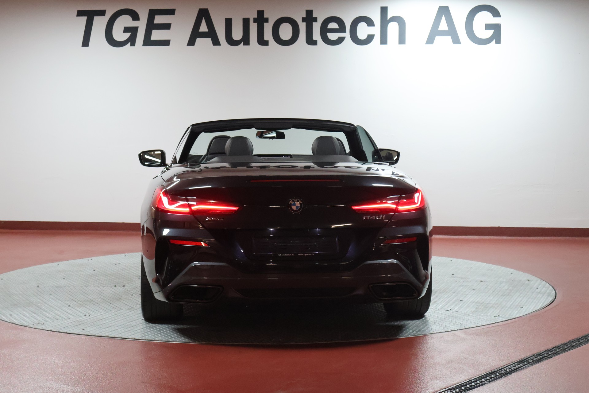 BMW 840i xDrive M Sport Pro Steptronic-image-19