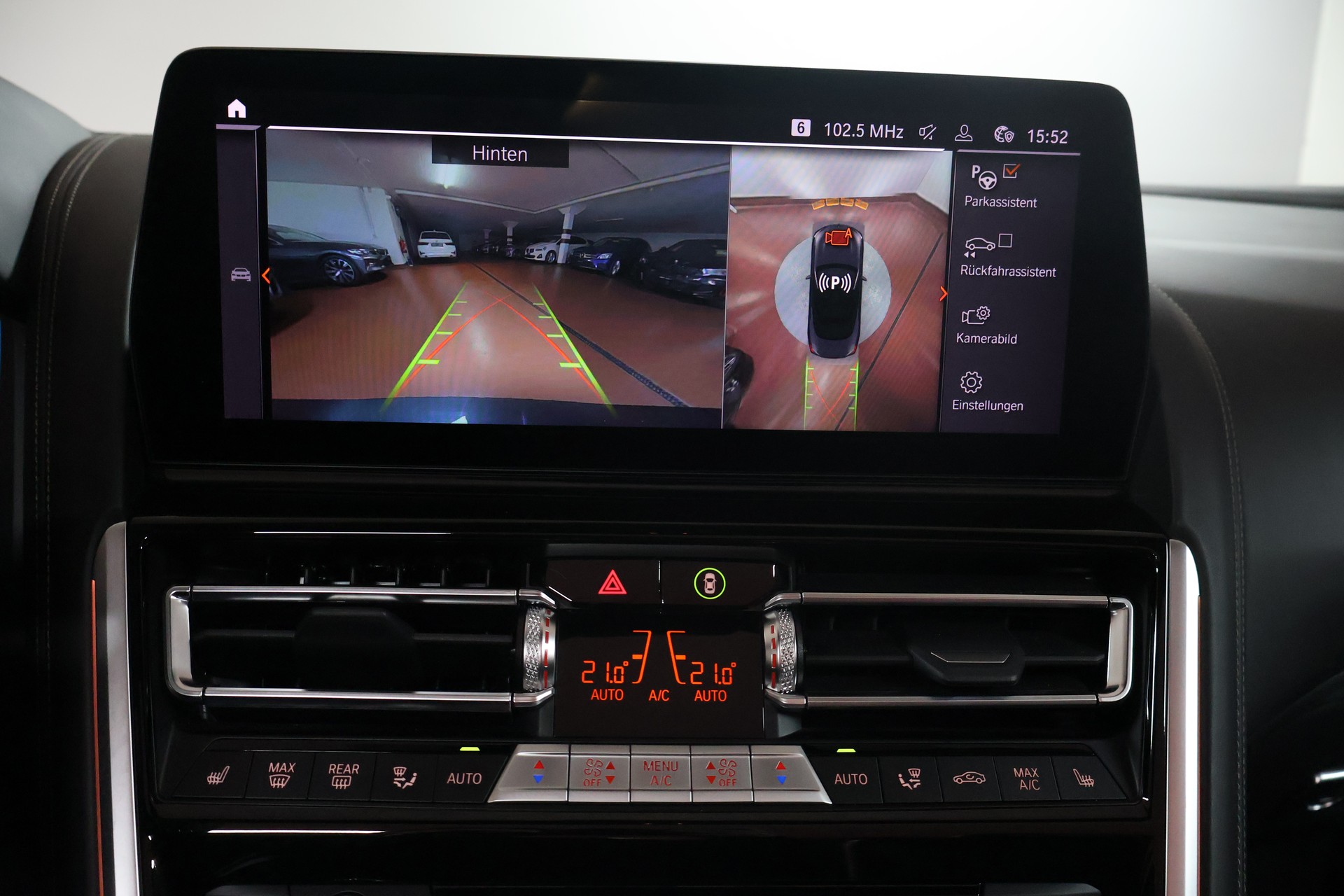 BMW 840i xDrive M Sport Pro Steptronic-image-13