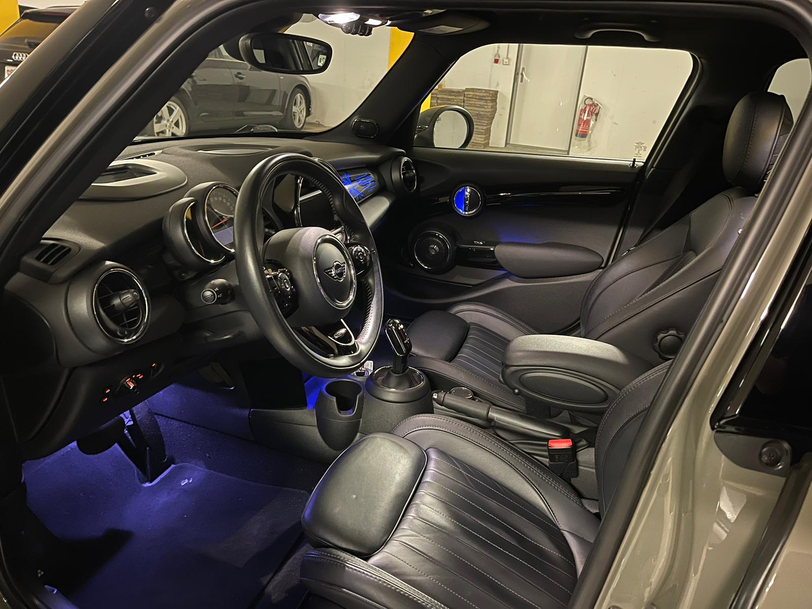 MINI Cooper S Steptronic DKG-image-1