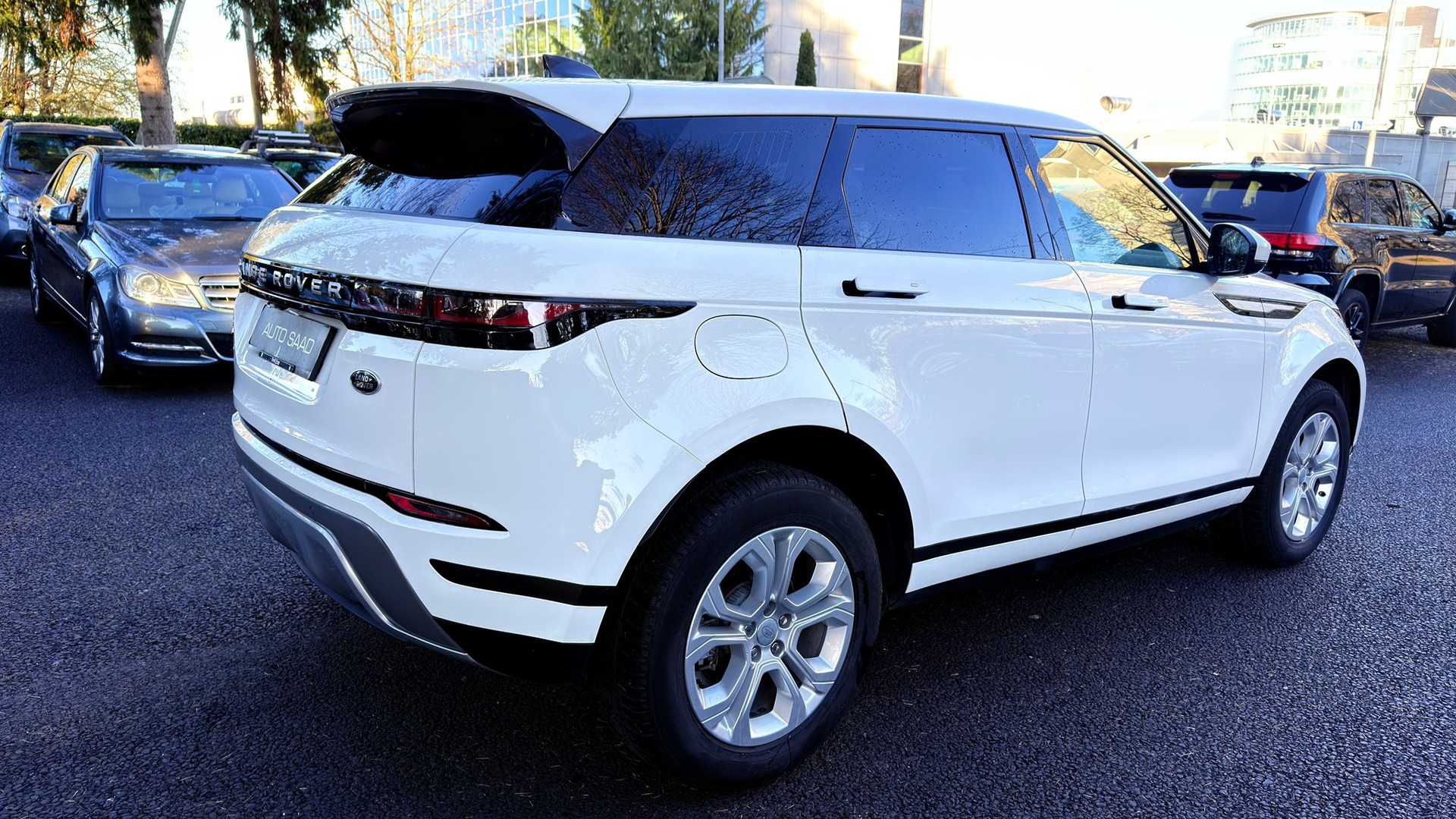 LAND ROVER Range Rover Evoque D 150 SE AT9-image-5