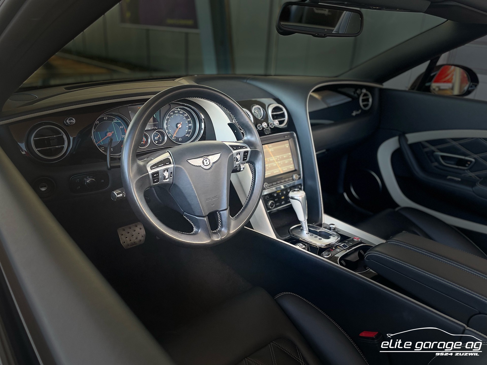 BENTLEY Continental GTC Speed 6.0 W12-image-12
