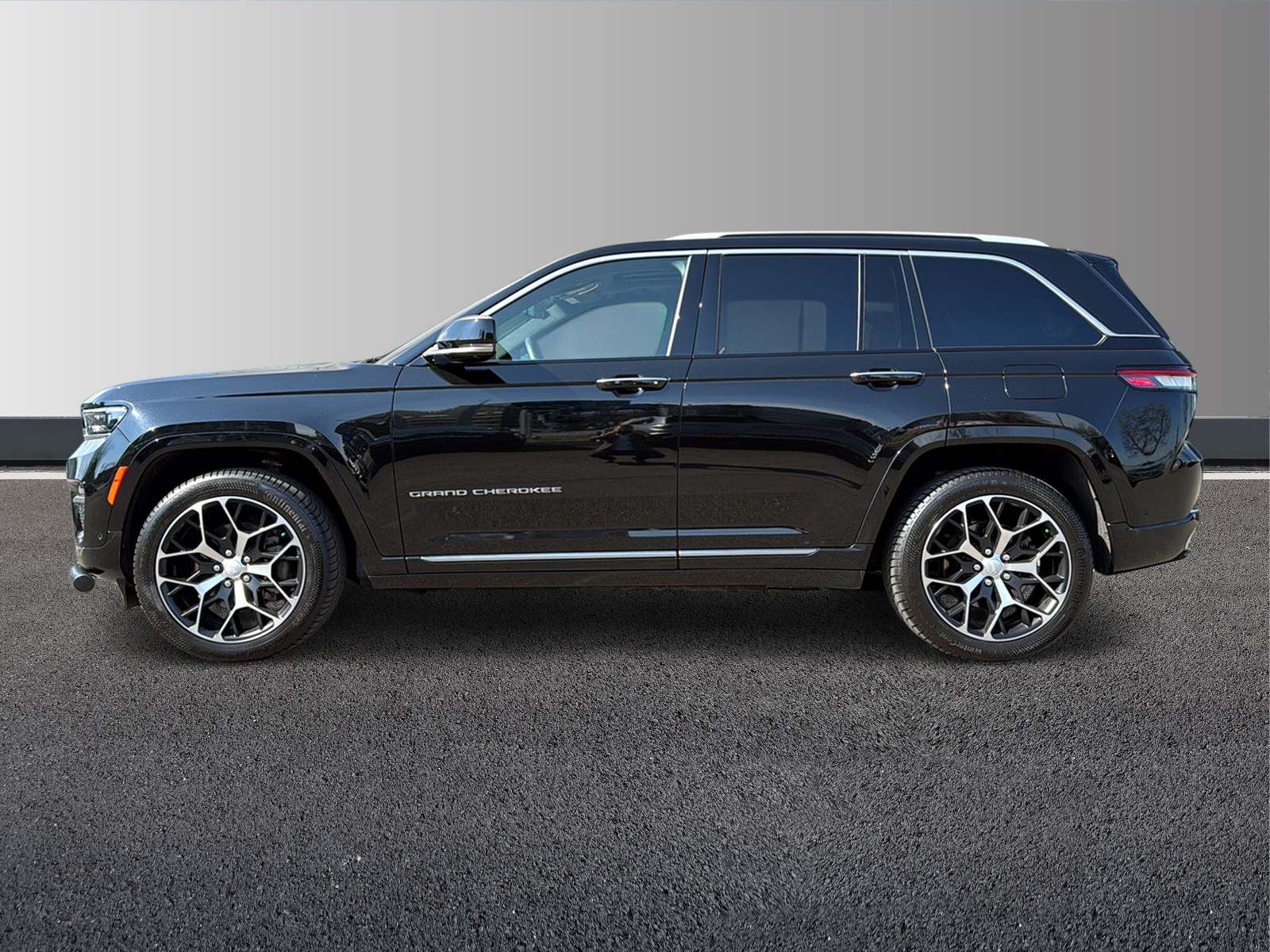 JEEP Grand Cherokee 5.7 V8 Summit-image-1