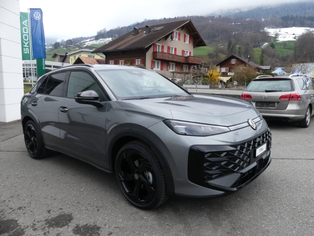 VW T-Roc 1.5 eTSI mHEV R-Line DSG-image-4