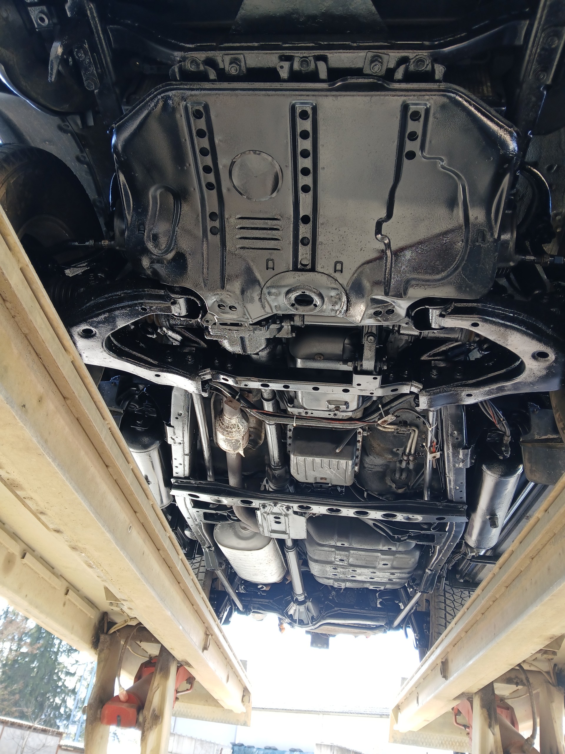 TOYOTA HDJ100-image-5