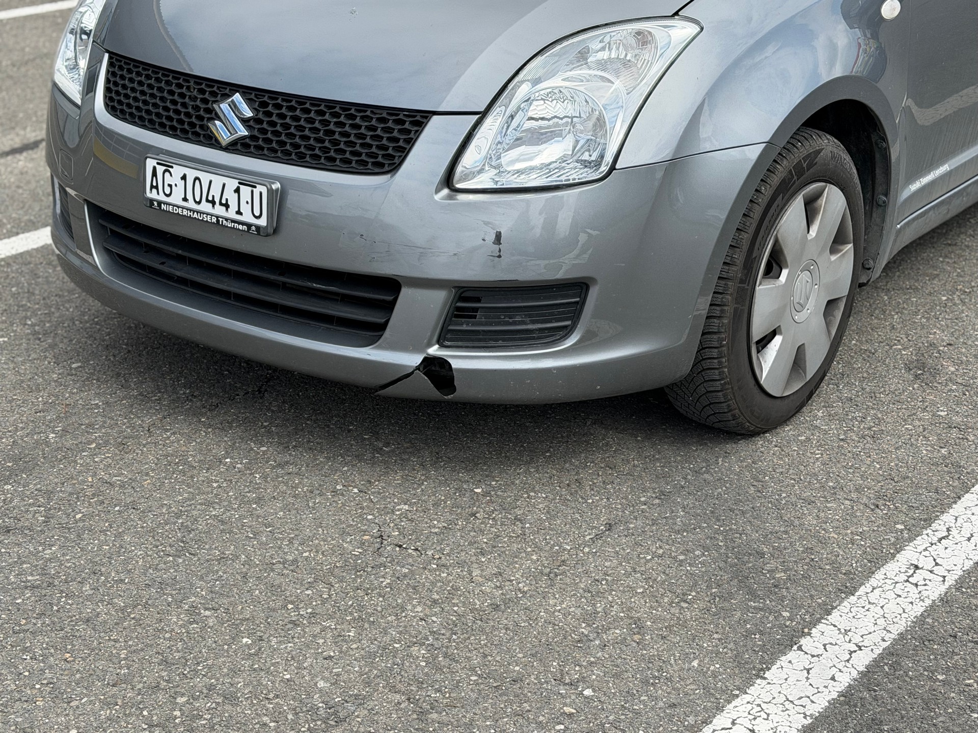 SUZUKI Swift 1.3i 16V GL Top-image-8
