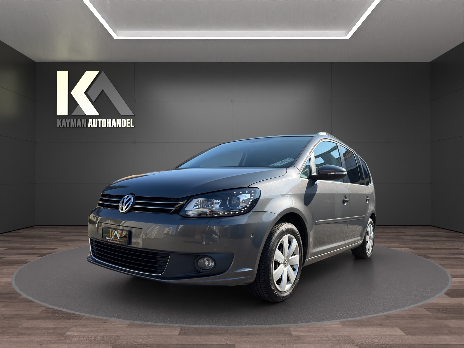 VW Touran 1.4 TSI Highline DSG Rollstuhl Transport möglich