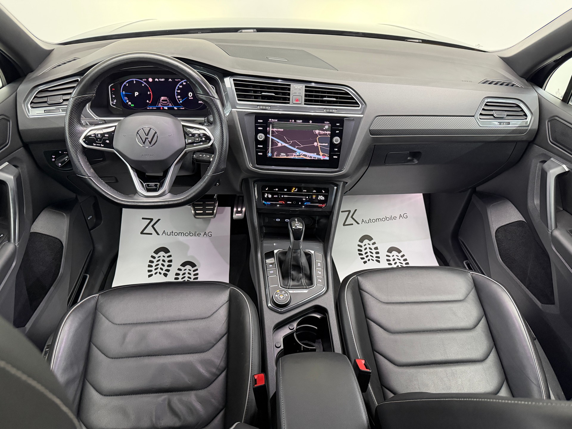 VW Tiguan 2.0 TDI SCR R-Line 200PS NIGHTSHADE BLUE 4Motion DSG / RF-Kamera / Leder / Standheizung / AHK-Schwenkbar /-image-10
