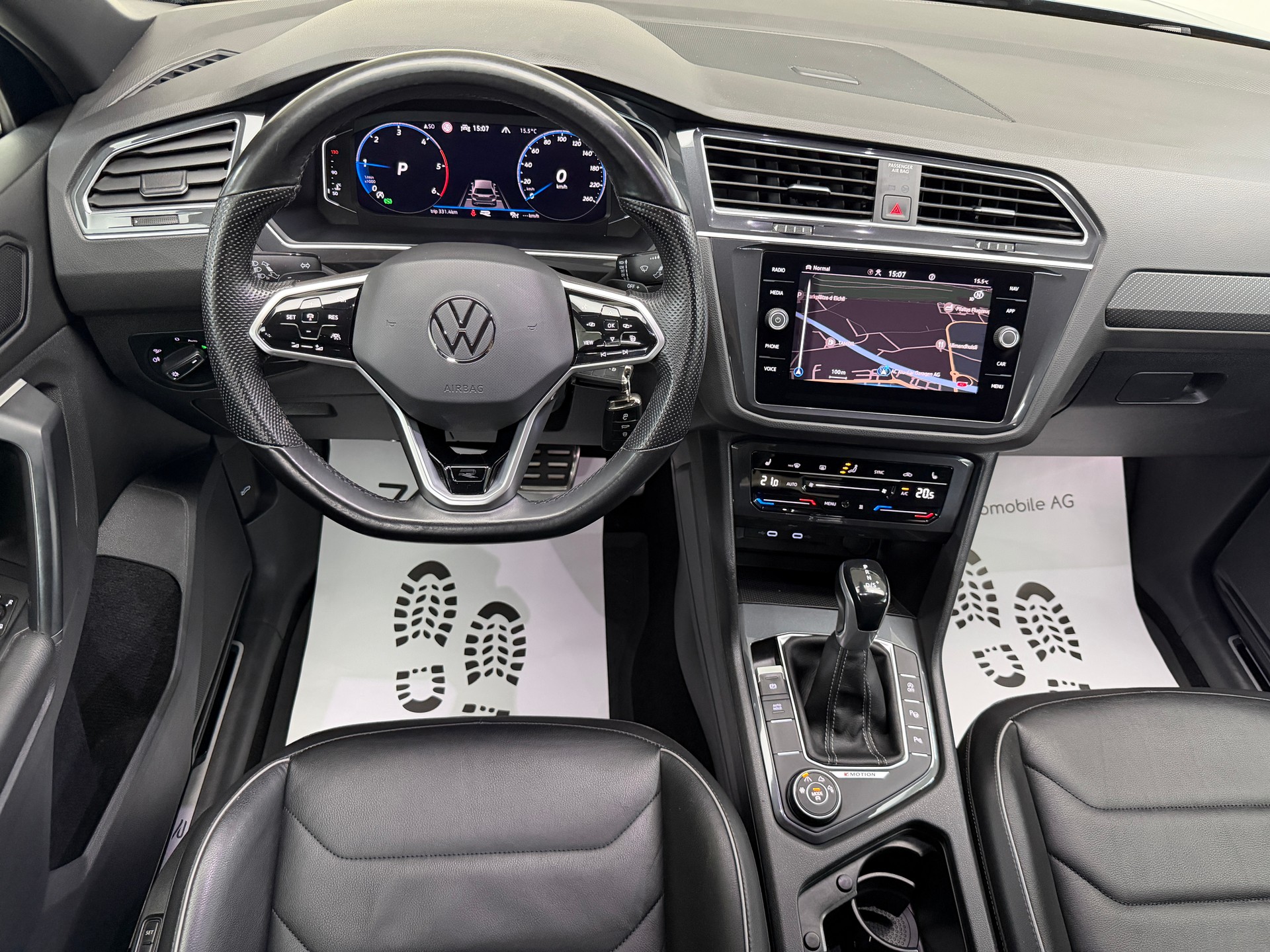 VW Tiguan 2.0 TDI SCR R-Line 200PS NIGHTSHADE BLUE 4Motion DSG / RF-Kamera / Leder / Standheizung / AHK-Schwenkbar /-image-11