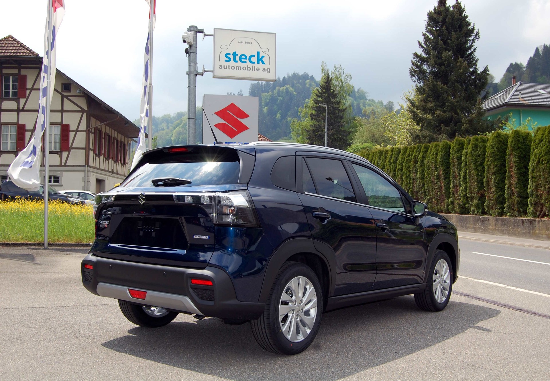 SUZUKI S-Cross 1.4 16V Compact+ MHD 4WD-image-4