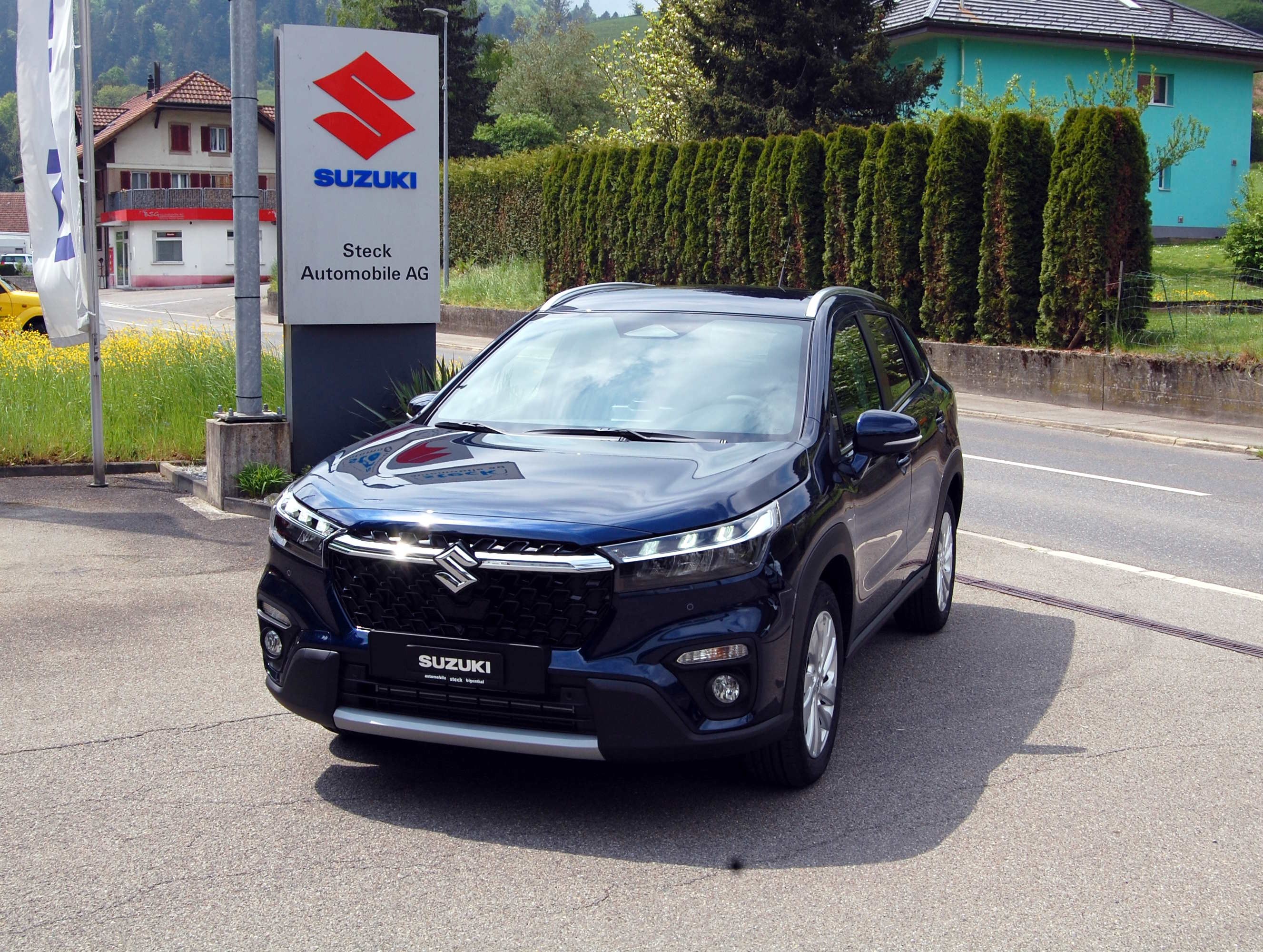 SUZUKI S-Cross 1.4 16V Compact+ MHD (SUV / Geländewagen) Suzuki SUZUKI S-Cross 1.4 16V Compact+ MHD (SUV / Geländewagen)