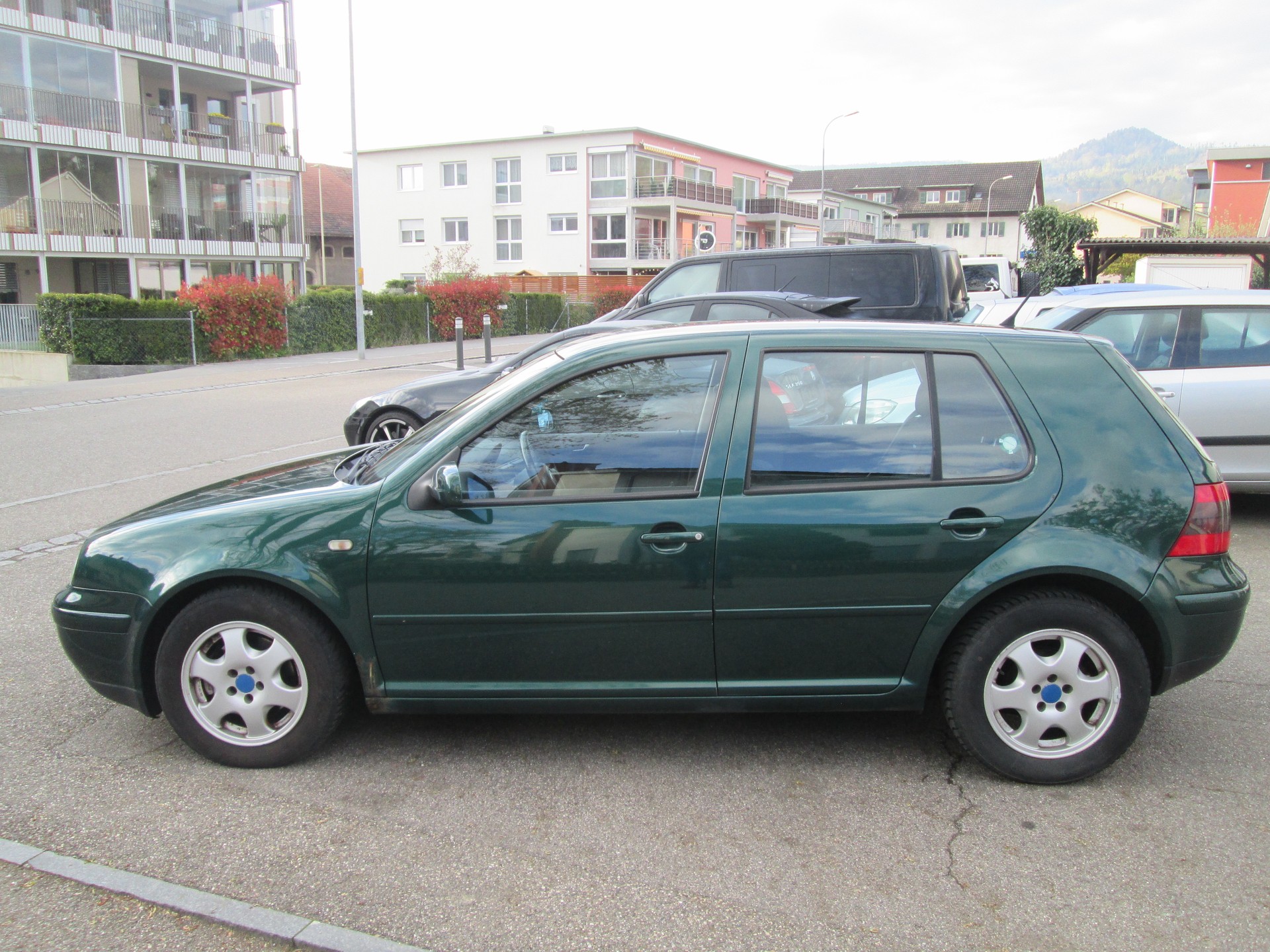 VW Golf 1.8 GTI-image-1