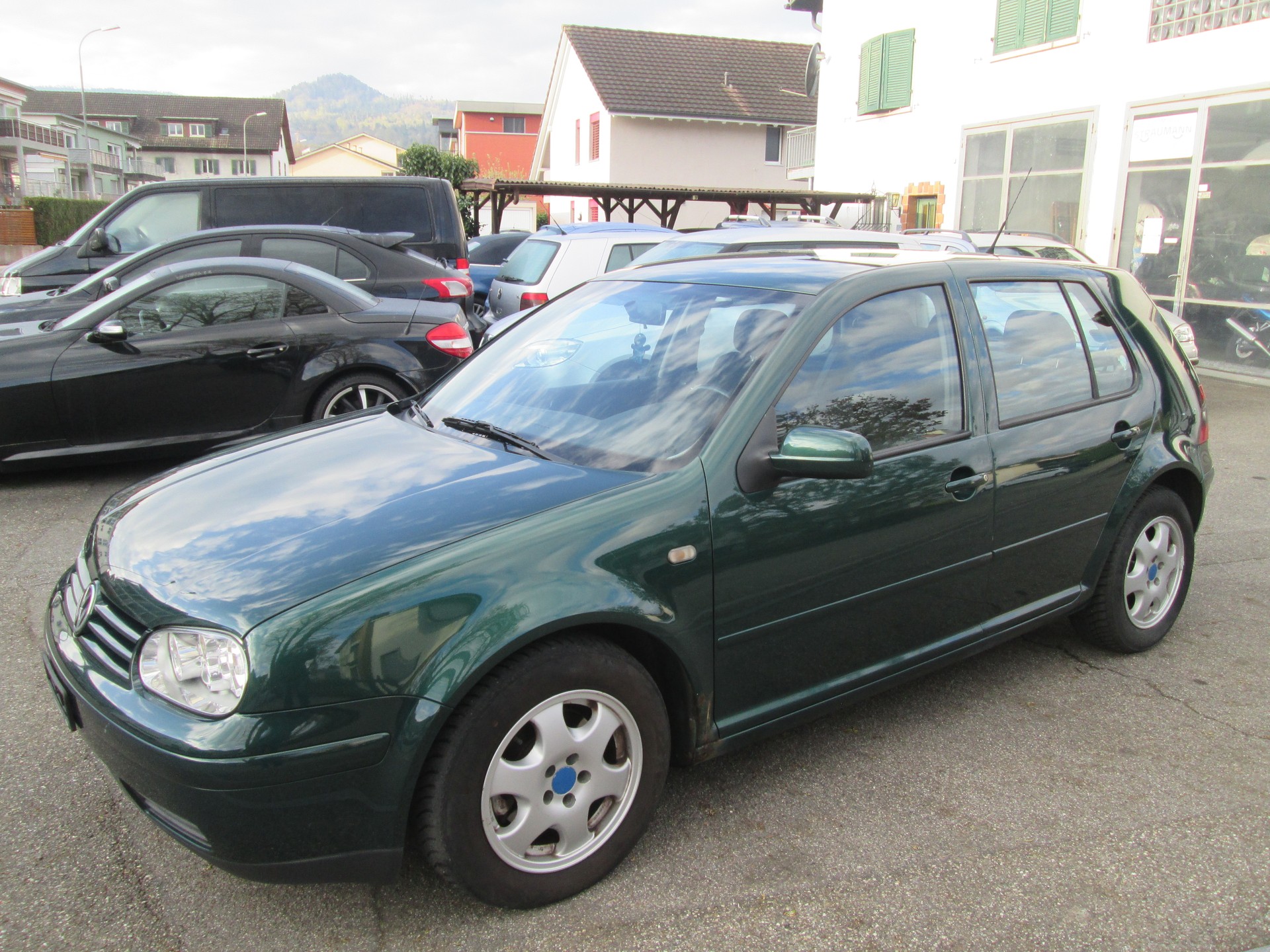 VW Golf 1.8 GTI-image-0