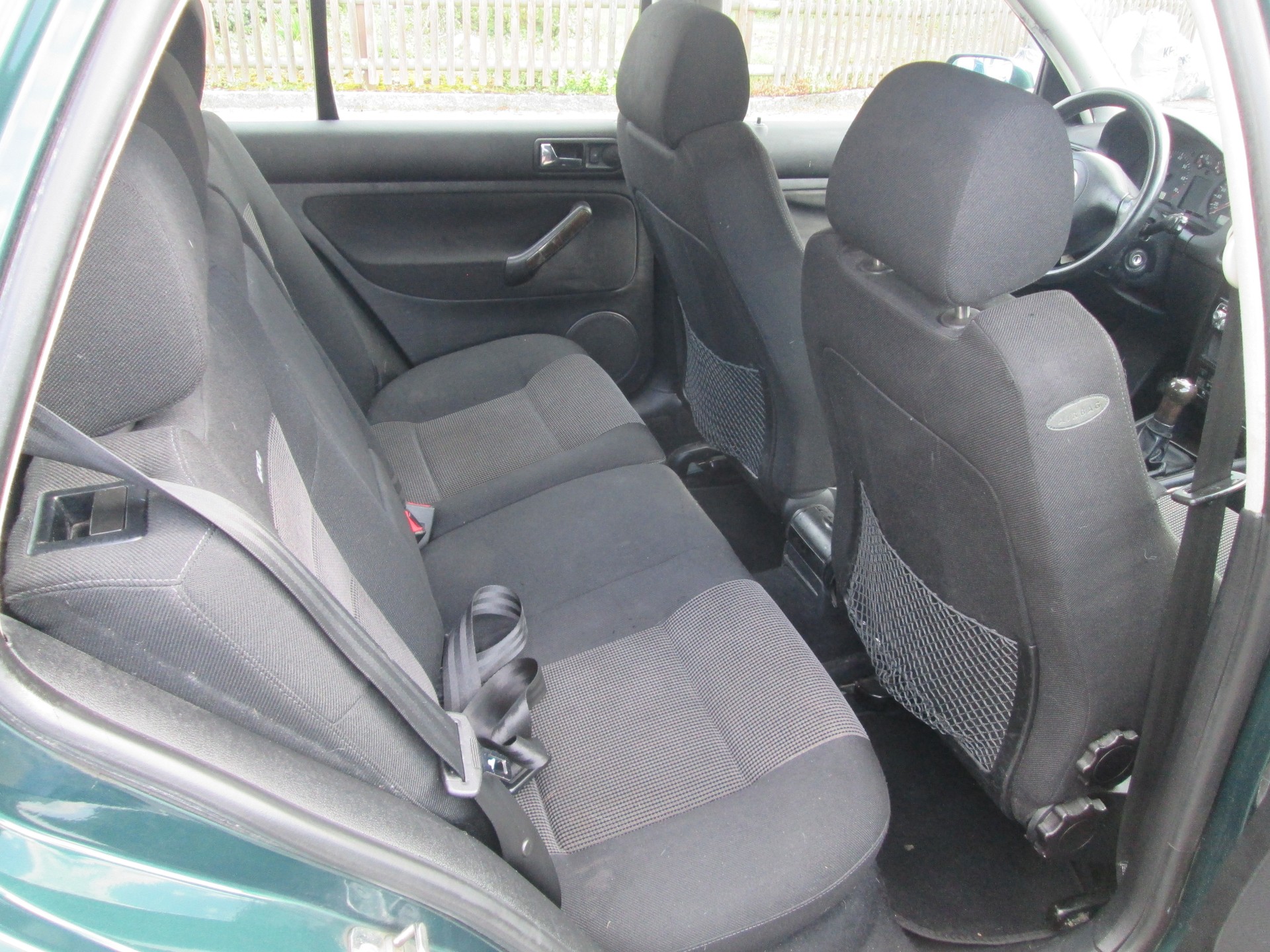 VW Golf 1.8 GTI-image-10