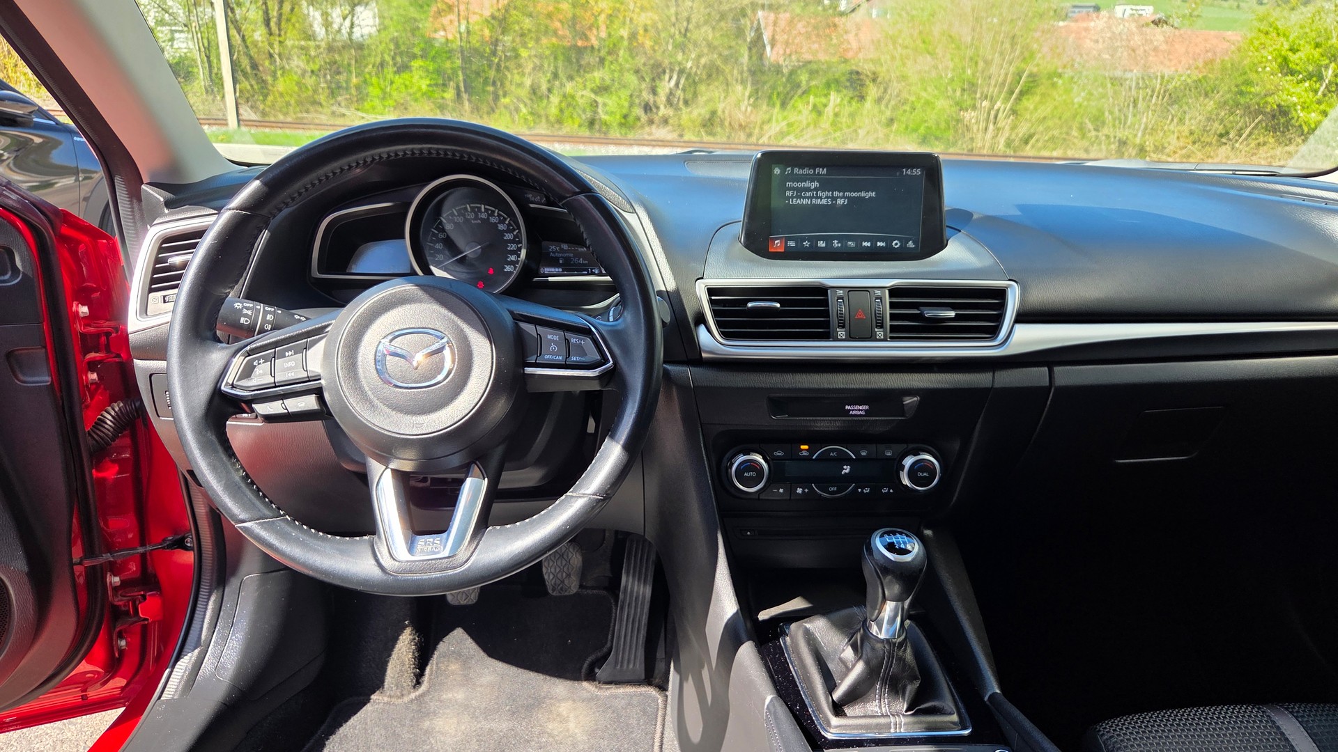 MAZDA 3 SKYACTIV-G 100 Ambition-image-11