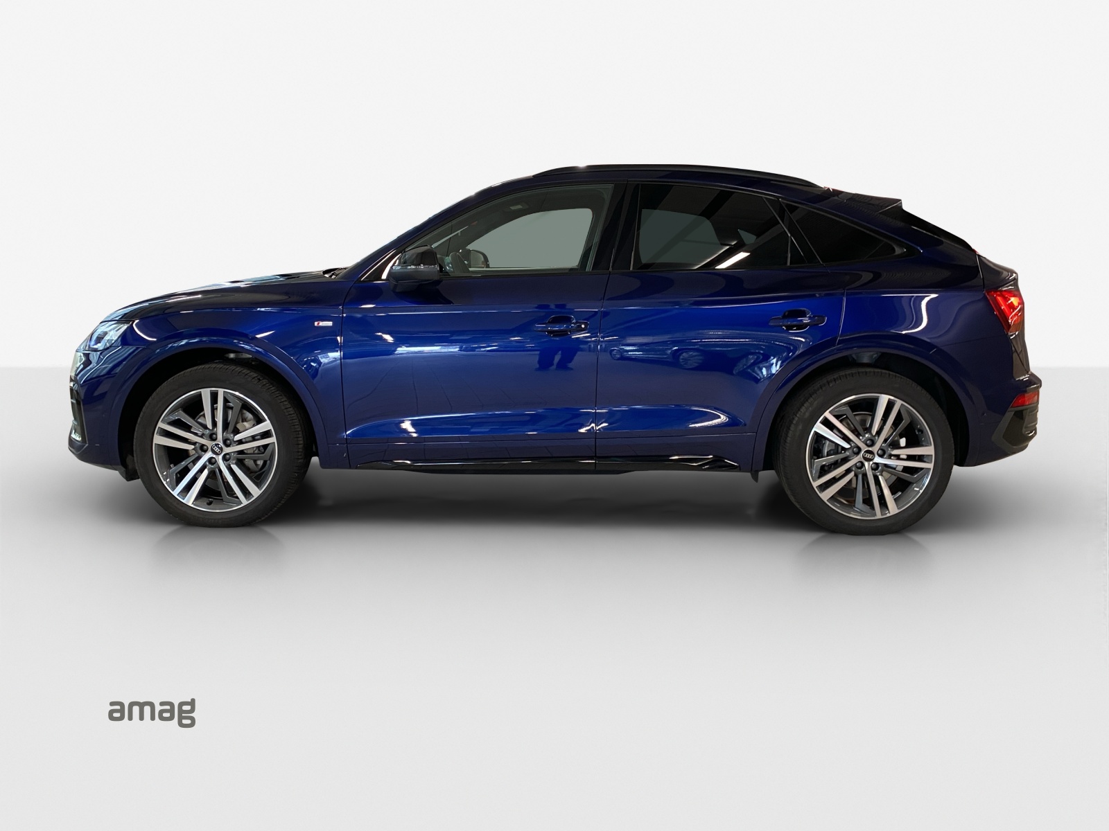 AUDI Q5 Sportback 40 TDI Blackedition quattro S-tronic-image-1