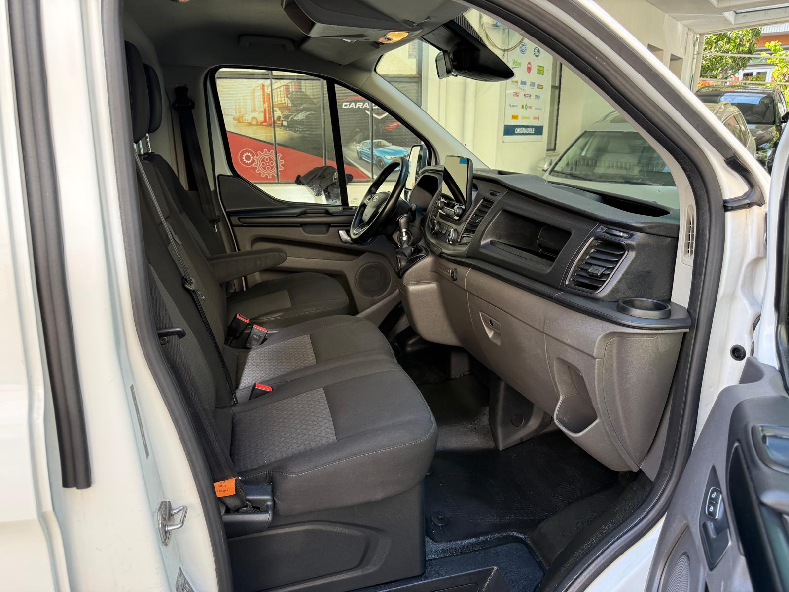 FORD Transit Custom Van 280 L1H1 Trend-image-10