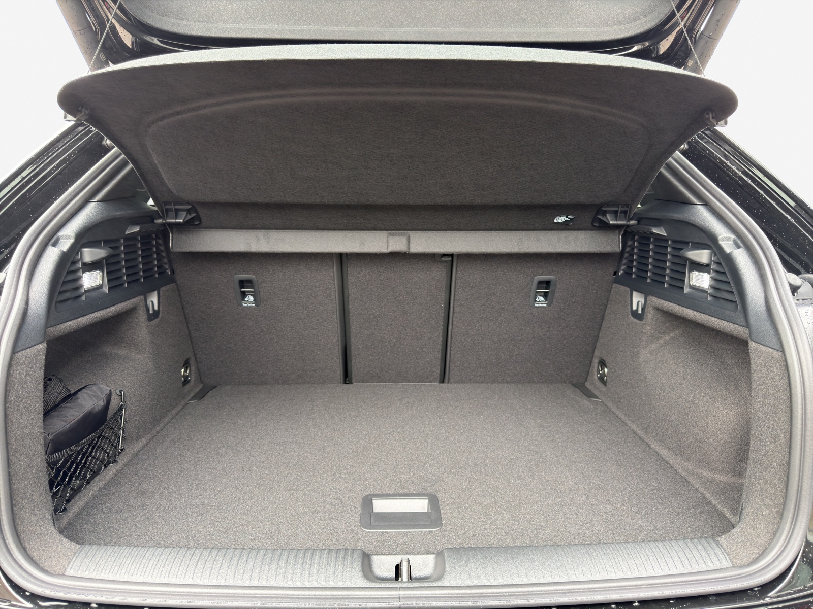 AUDI Q2 40 TFSI S line quattro S-tronic-image-12
