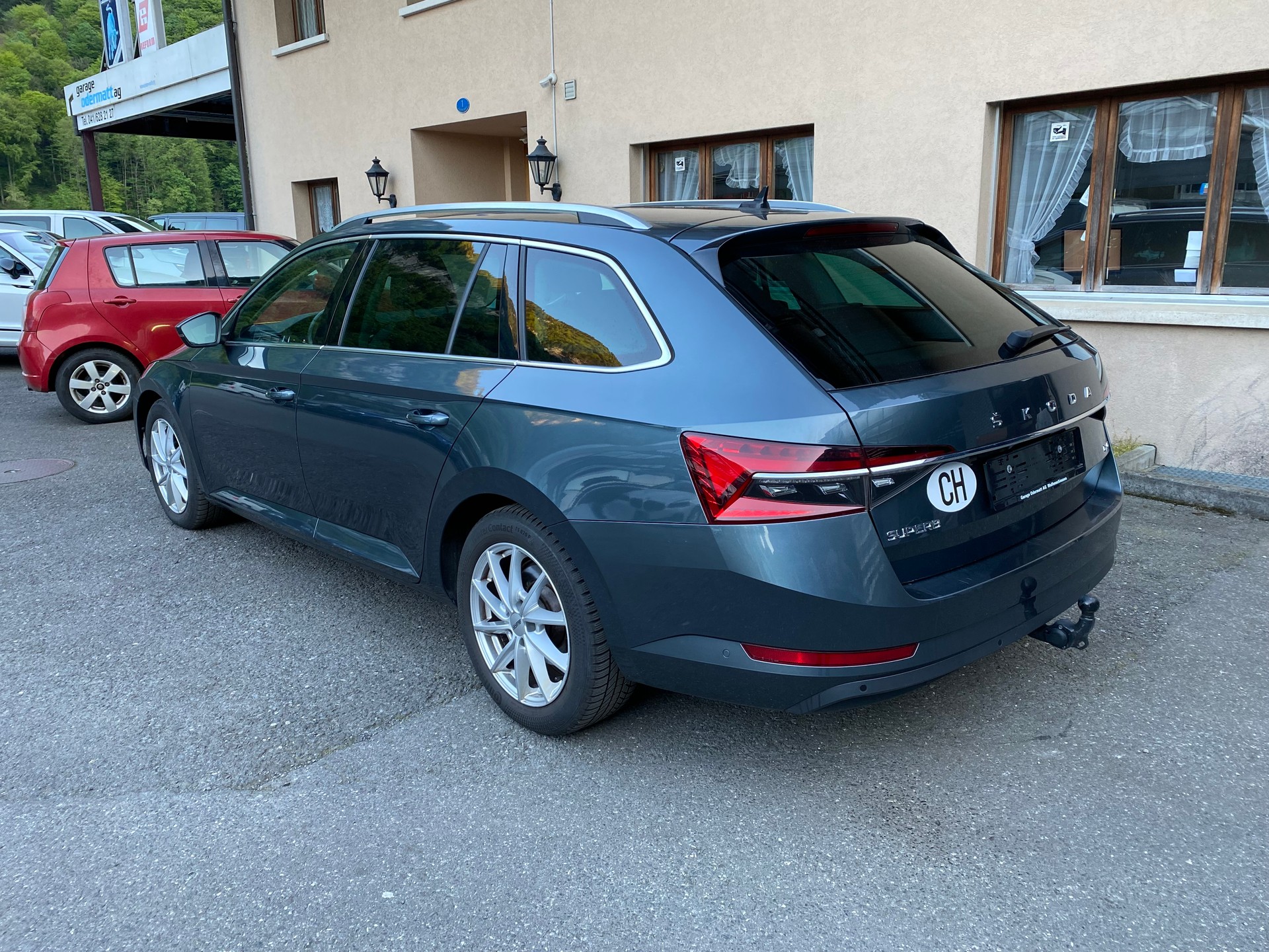SKODA Superb Combi 2.0 TDi Style 4x4 DSG-image-10