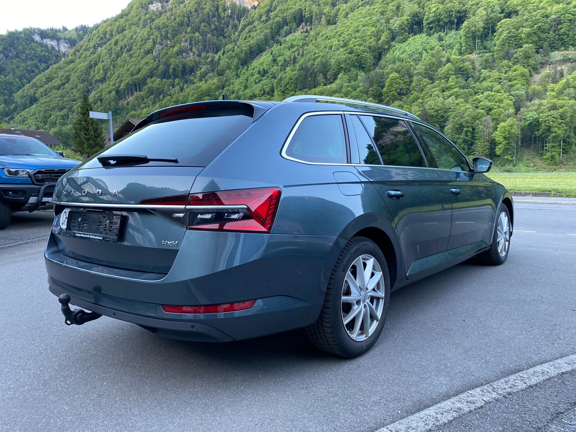 SKODA Superb Combi 2.0 TDi Style 4x4 DSG-image-12