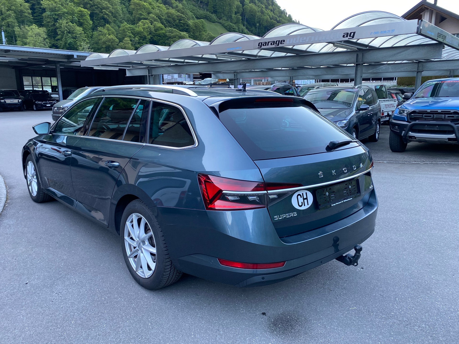 SKODA Superb Combi 2.0 TDi Style 4x4 DSG-image-14