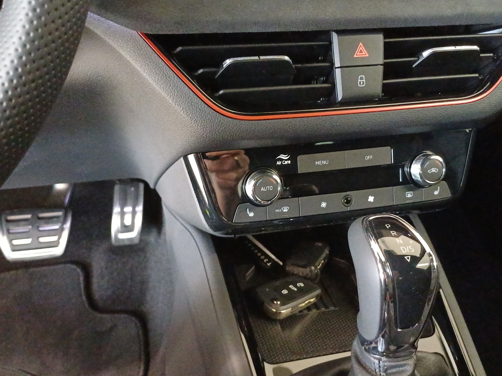SKODA Kamiq 1.5 TSI Dynamic DSG-image-10