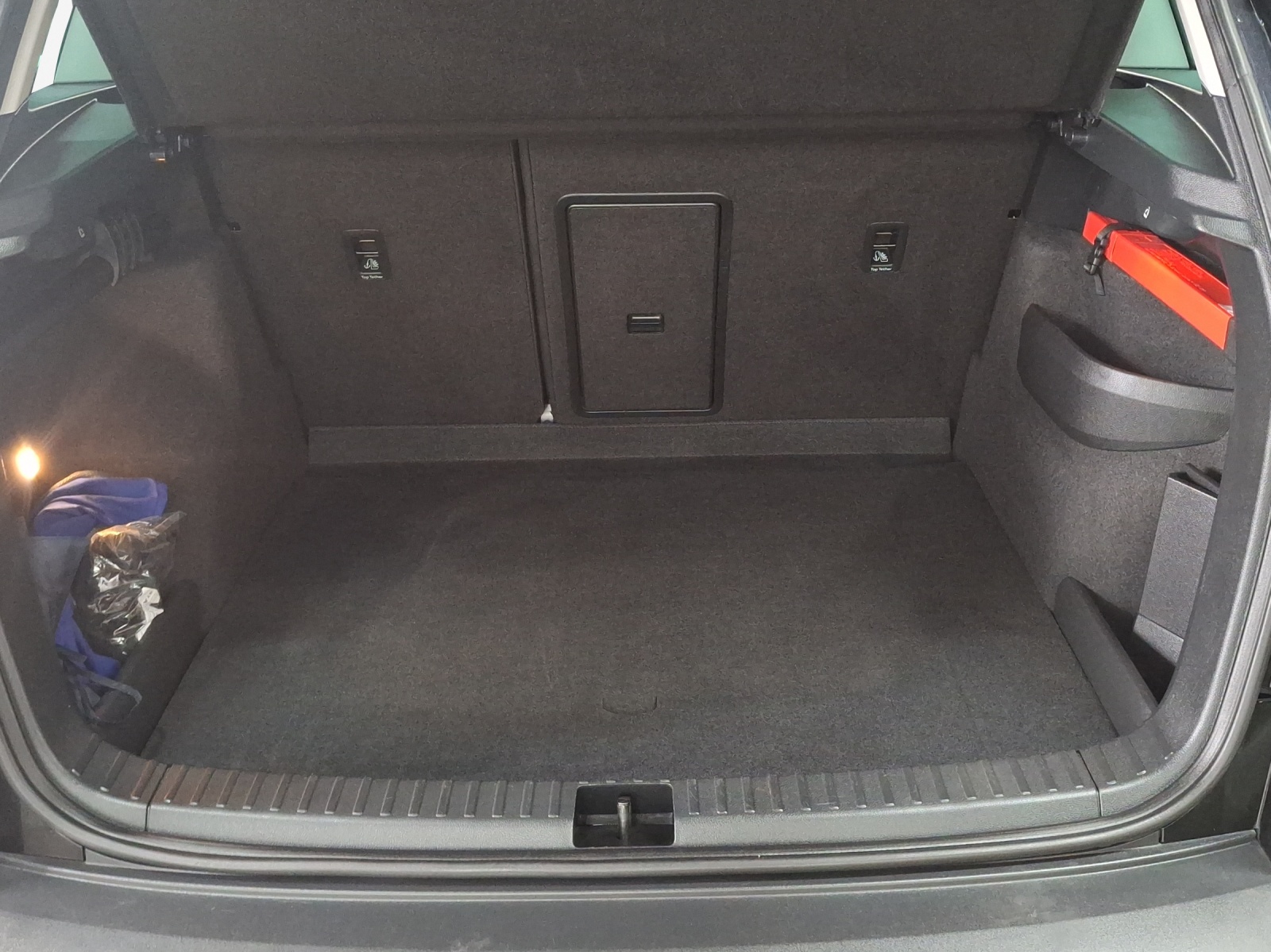 SKODA Karoq 2.0 TDI CR Ambition 4x4-image-12