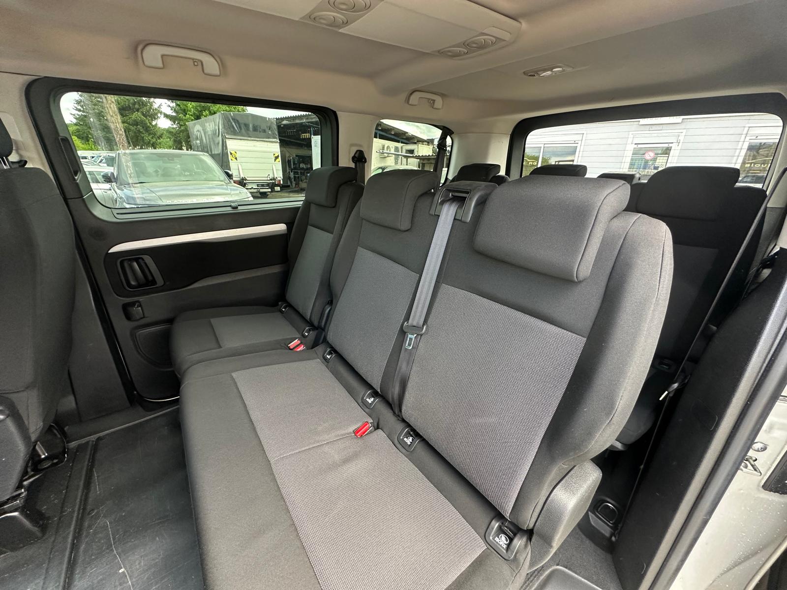 CITROEN Spacetourer 2.0 BlueHDi Feel M EAT-image-11