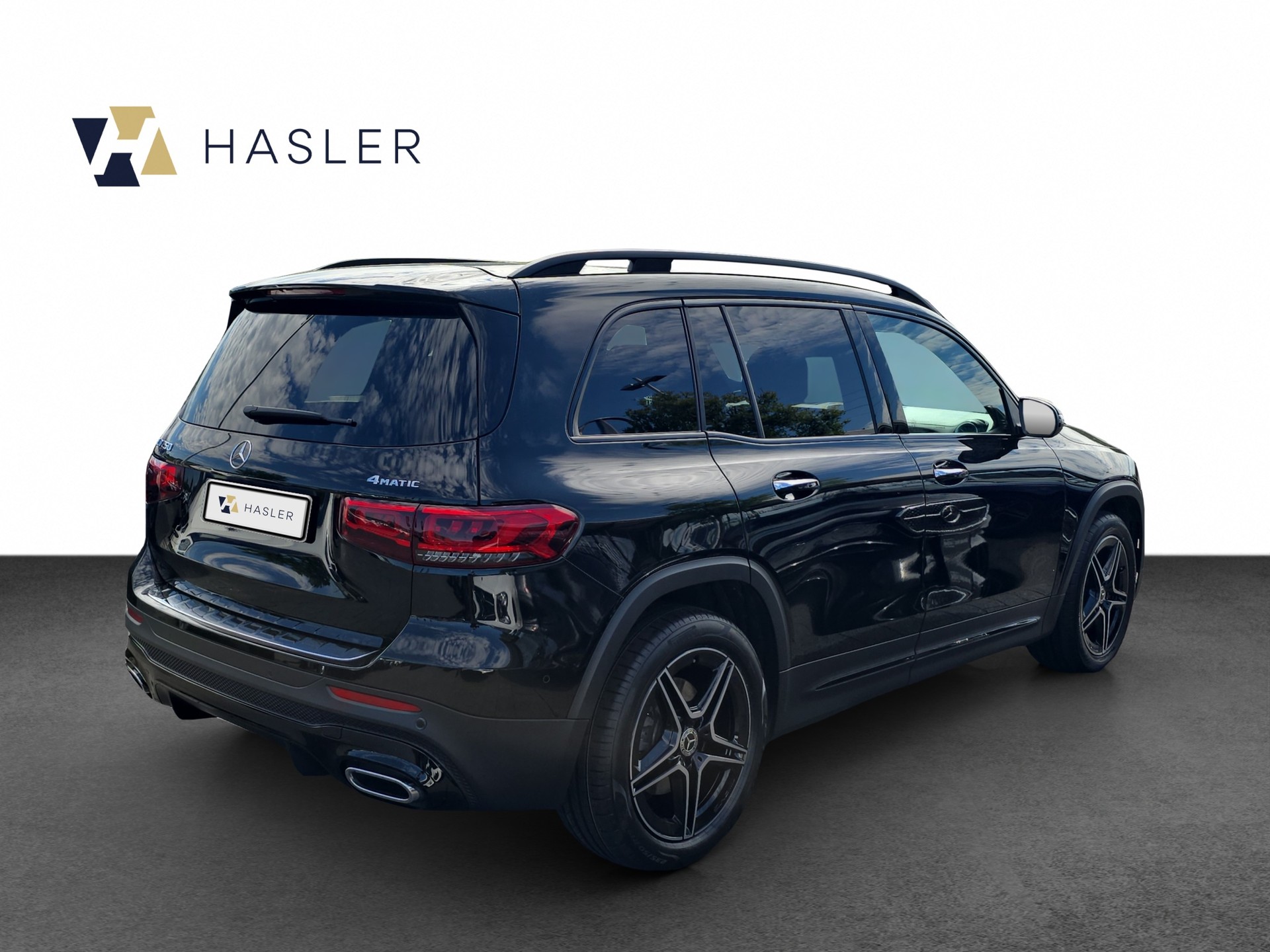 MERCEDES-BENZ GLB 250 4Matic AMG Line 8G-Tronic-image-5