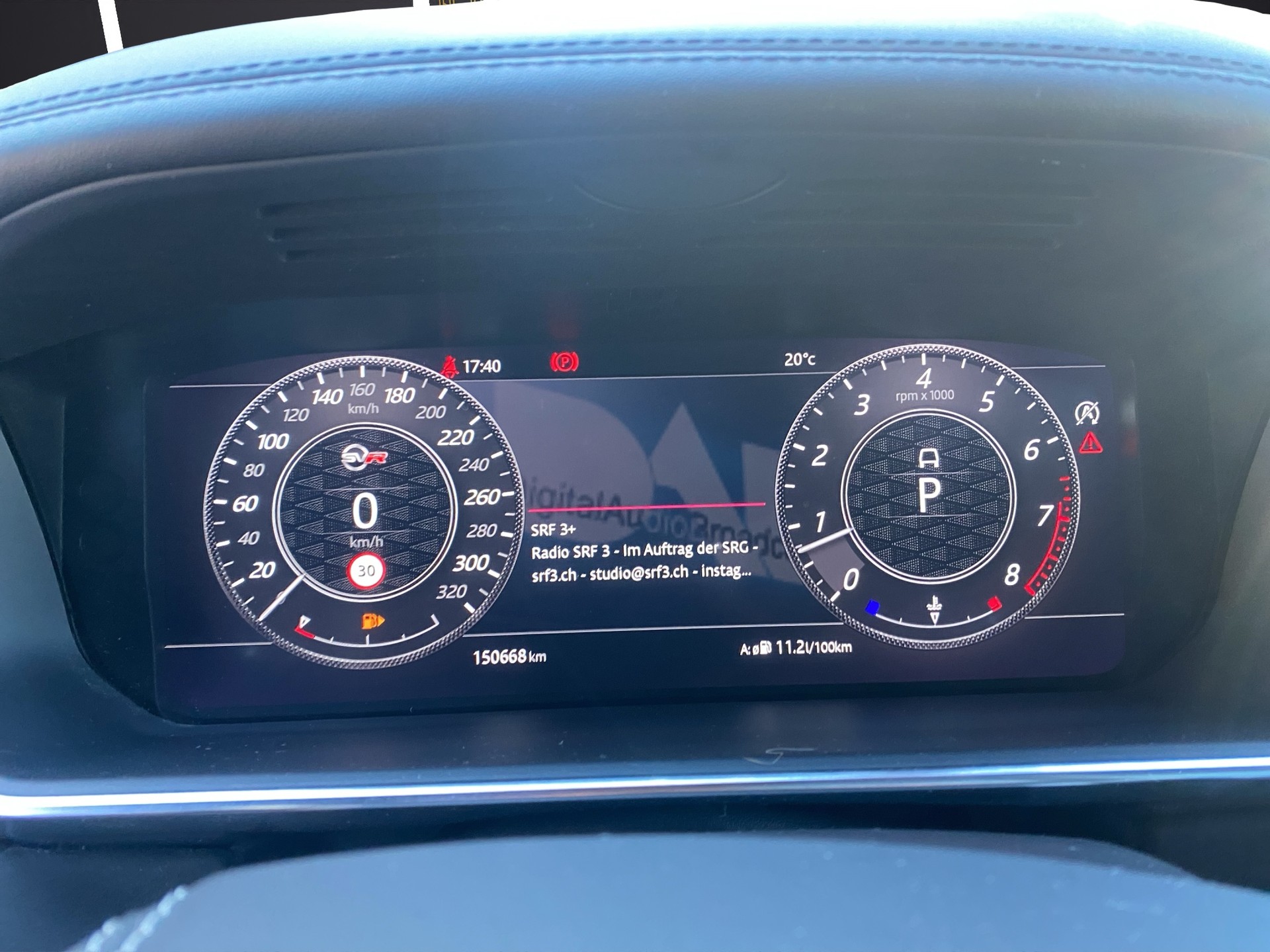 LAND ROVER Range Rover Sport 575 5.0 V8 S/C SVR Carbon Automatic-image-12