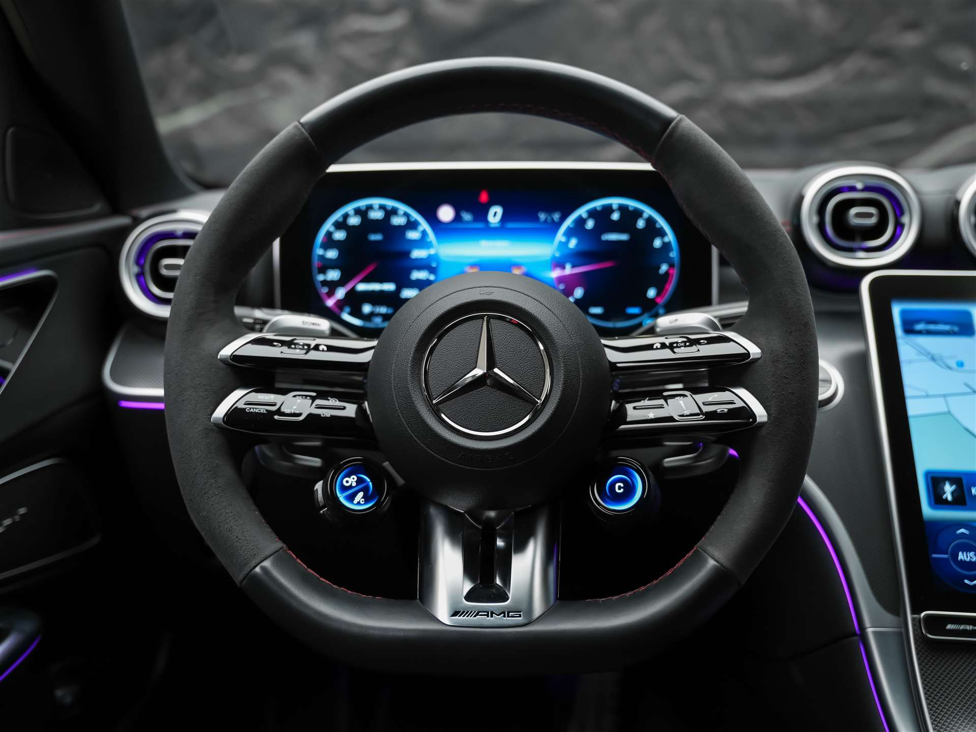 MERCEDES-BENZ C 43 AMG 4Matic *20" Felgen*AMG Night Paket*Rückfahrkamera*-image-18