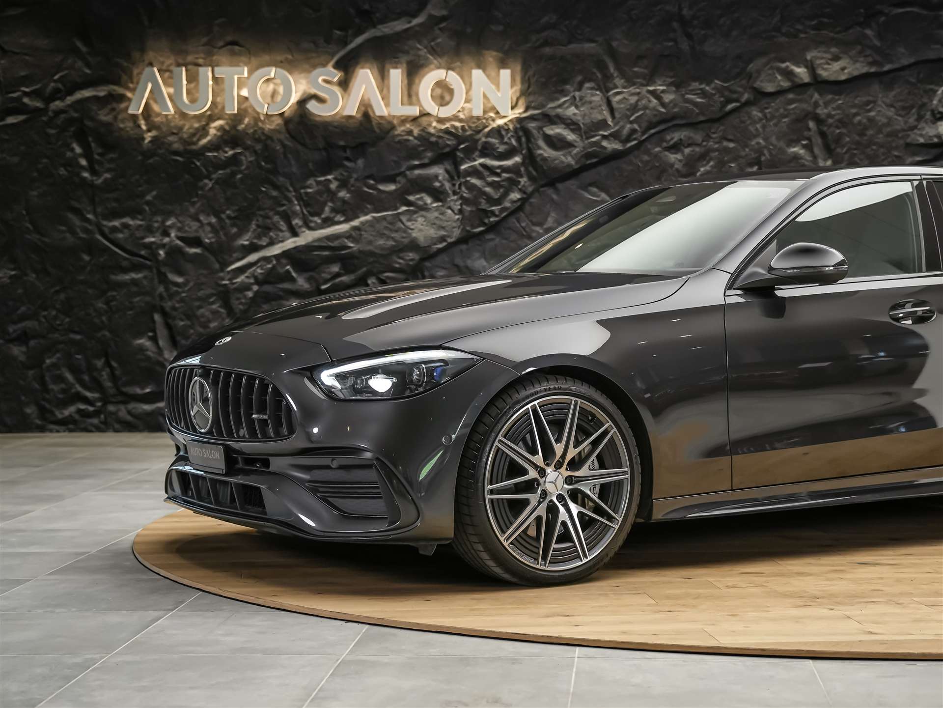 MERCEDES-BENZ C 43 AMG 4Matic *20" Felgen*AMG Night Paket*Rückfahrkamera*-image-13