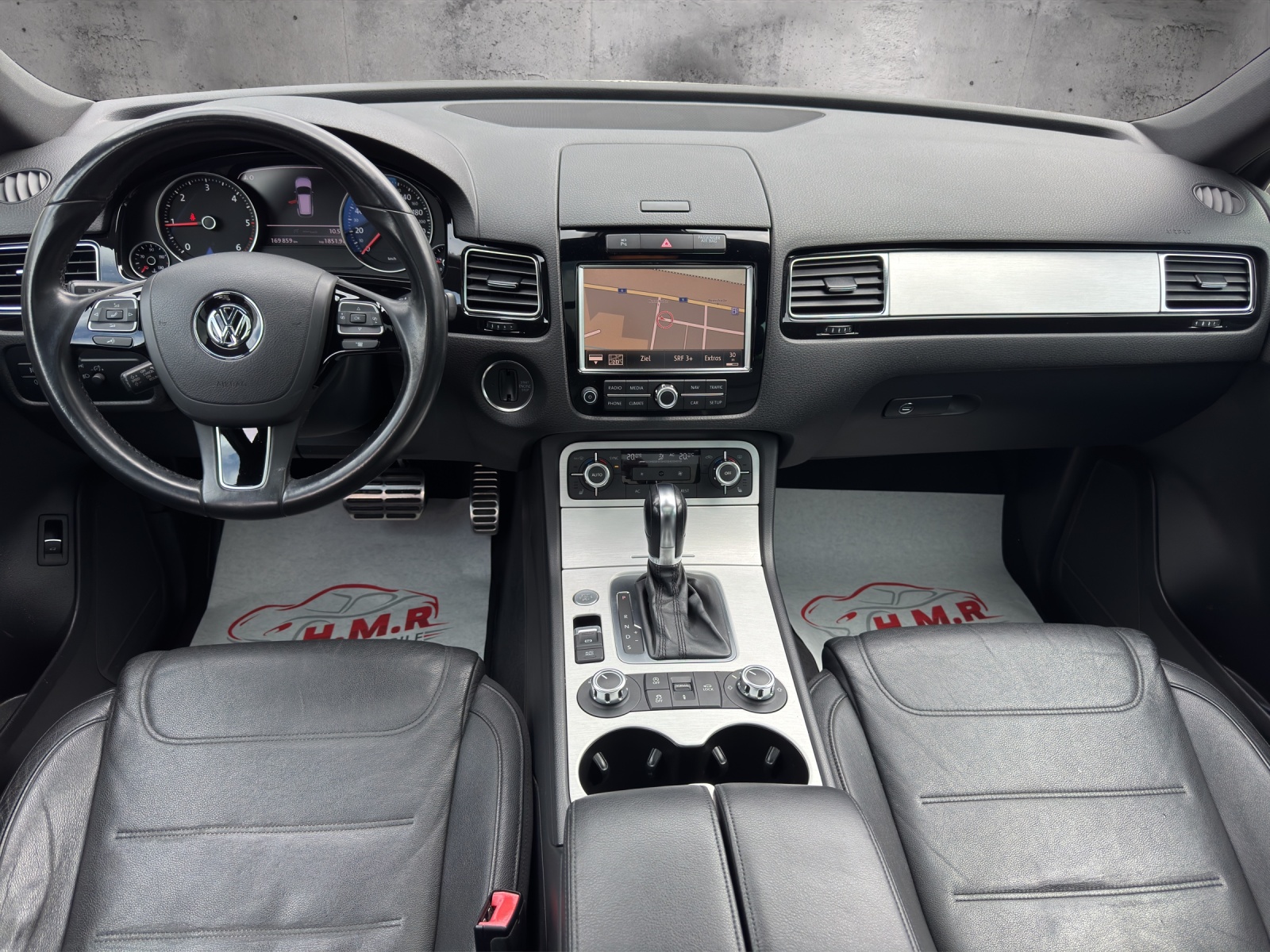 VW Touareg 3.0 TDI BlueMotion Technology Tiptronic-image-9