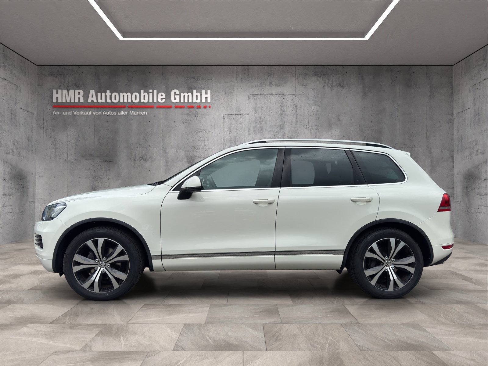 VW Touareg 3.0 TDI BlueMotion Technology Tiptronic-image-6