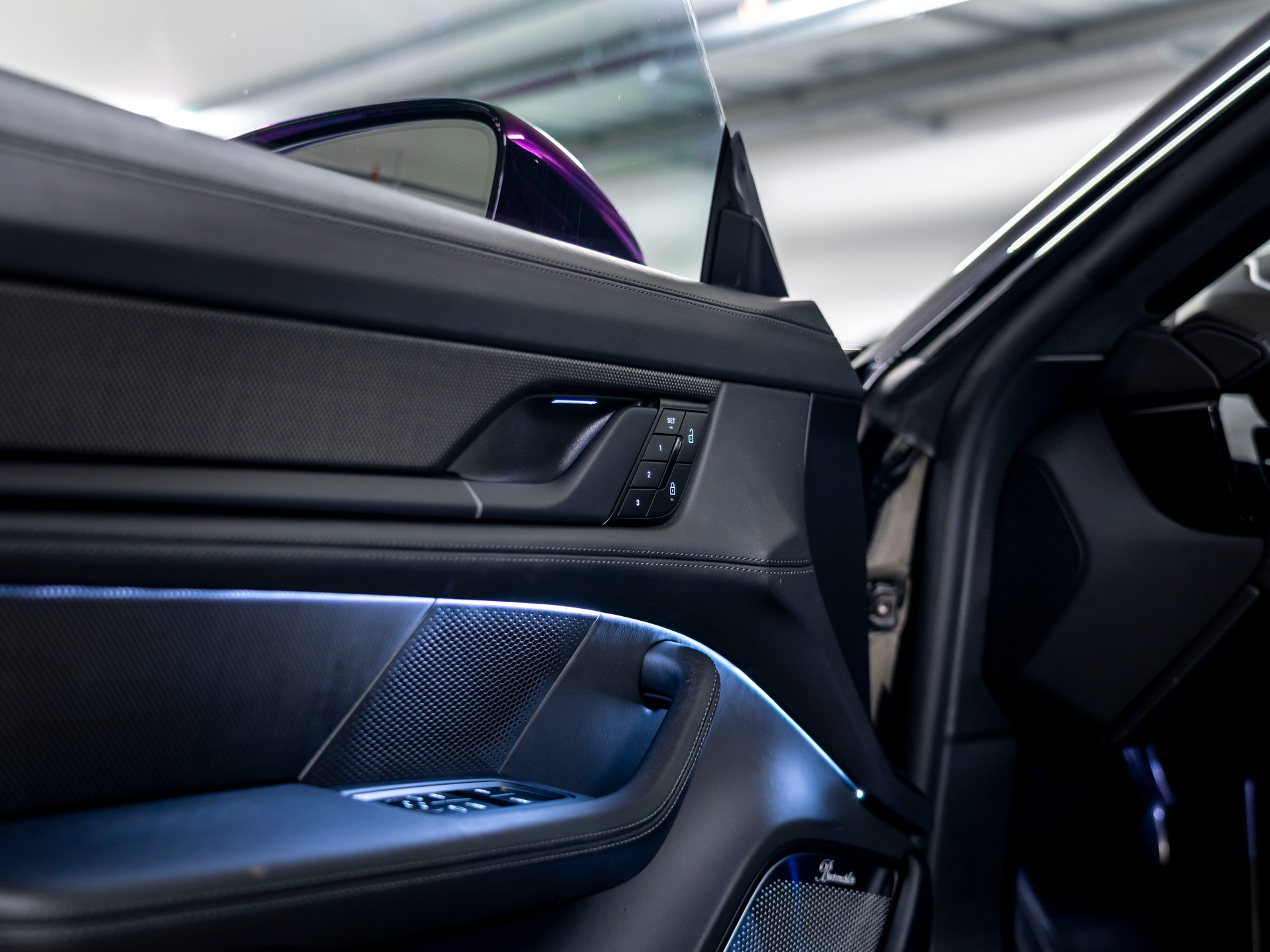 PORSCHE Taycan Turbo S-image-26