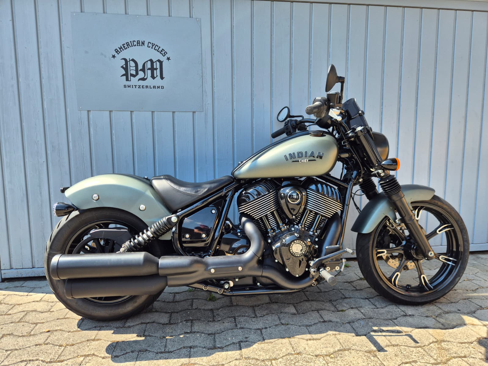 INDIAN Chief-image-1