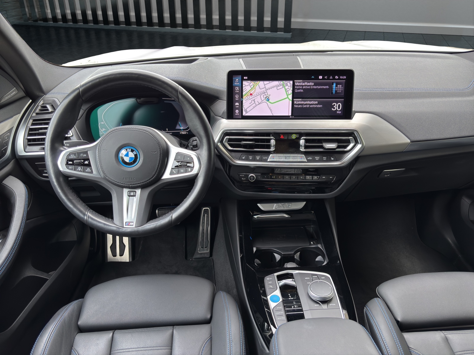 BMW iX3 E-Motor Impressive-image-10