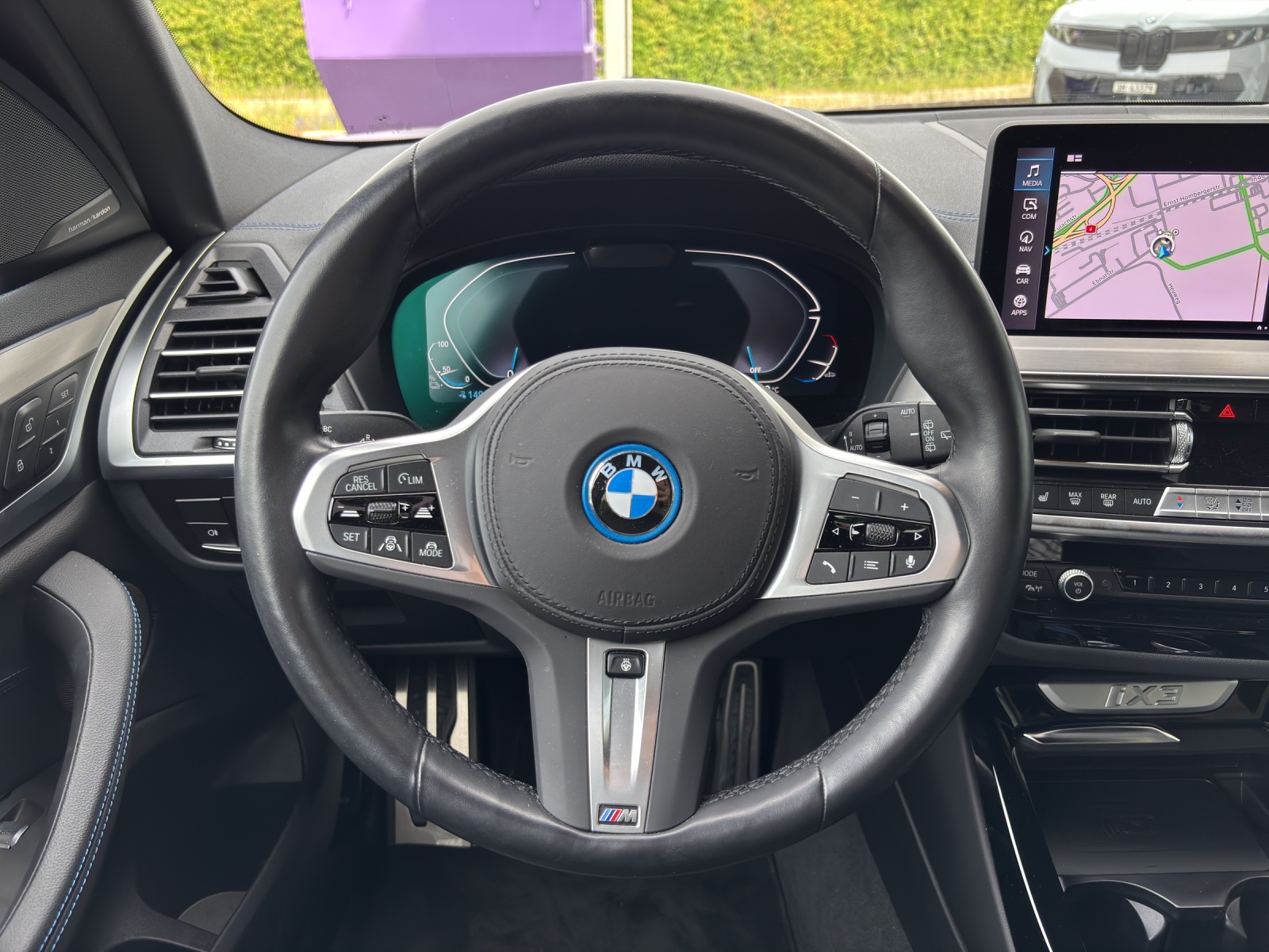BMW iX3 E-Motor Impressive-image-11