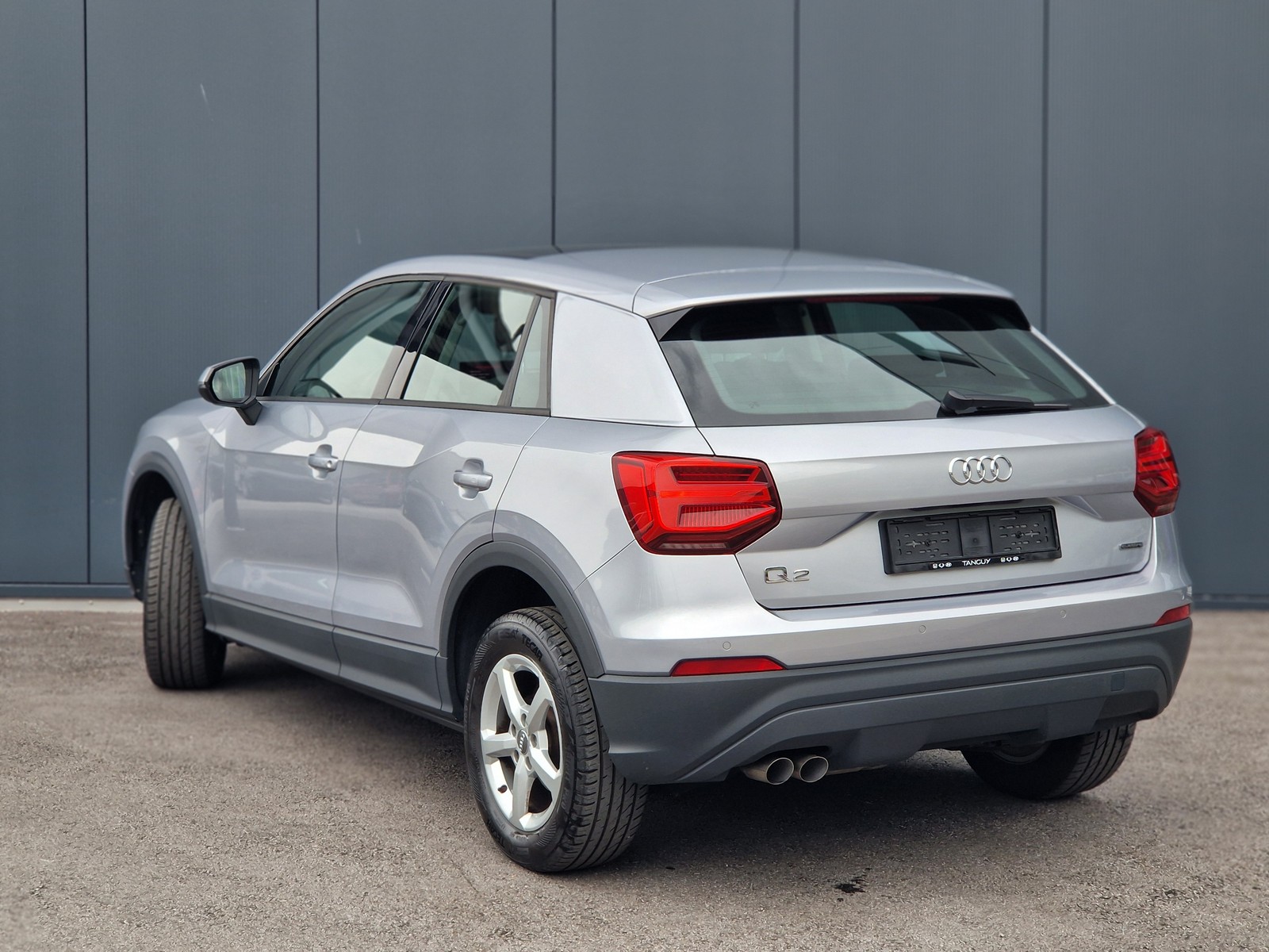 Audi Q2 2.0 TDI quattro — photo 2
