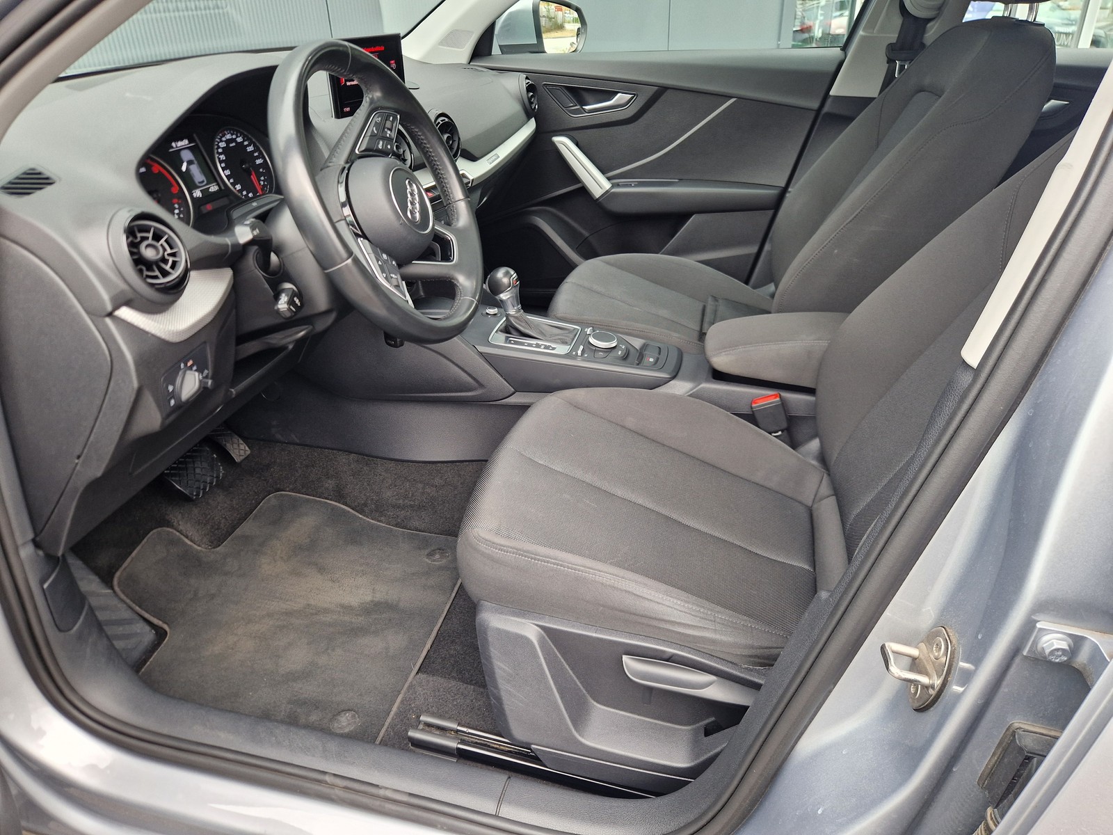 Audi Q2 2.0 TDI quattro — photo 4